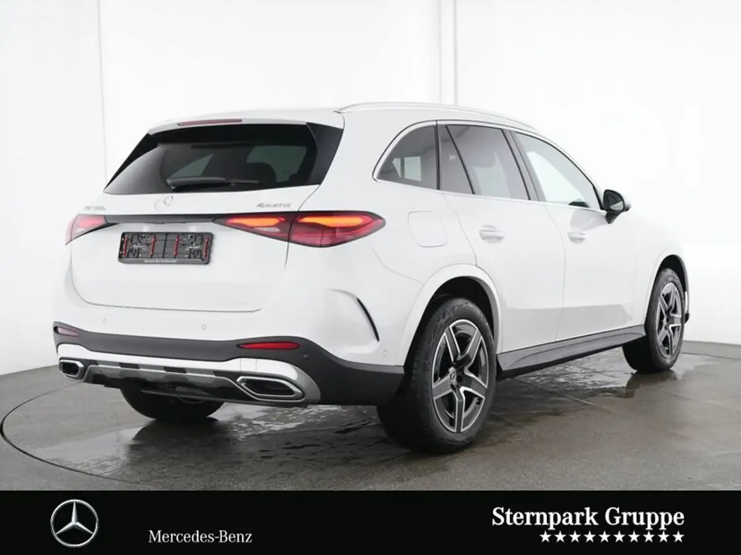 Mercedes-Benz GLC 300 GLC 300 e 4M AMG*DISTR*AHK*DIGIL*360°*MEMORY*KEY Blanc - 2