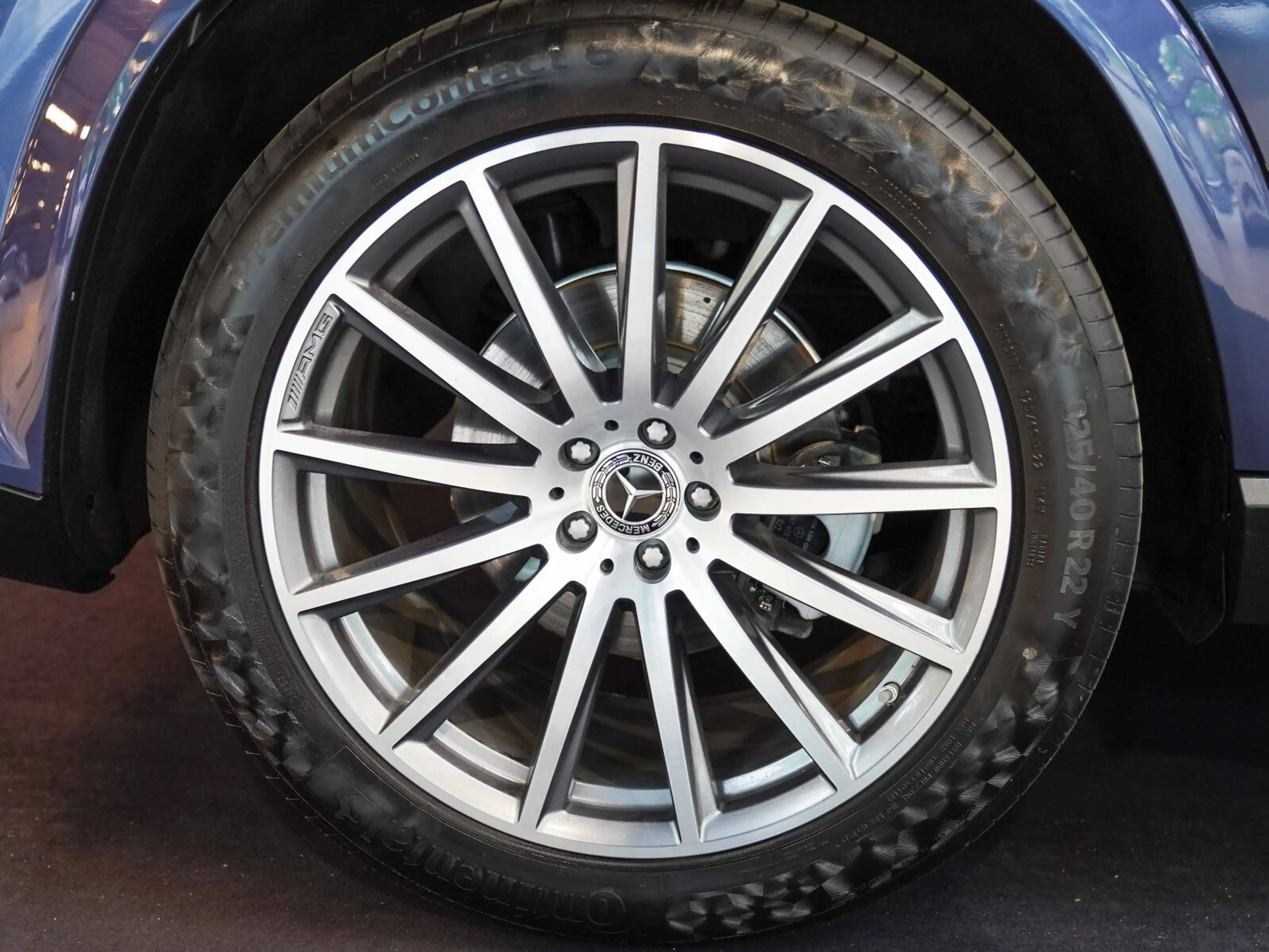 Mercedes-Benz GLS 450 GLS 450 d 4M AMG Line 63 AMG Umbau AHK Pano 360° — photo 2