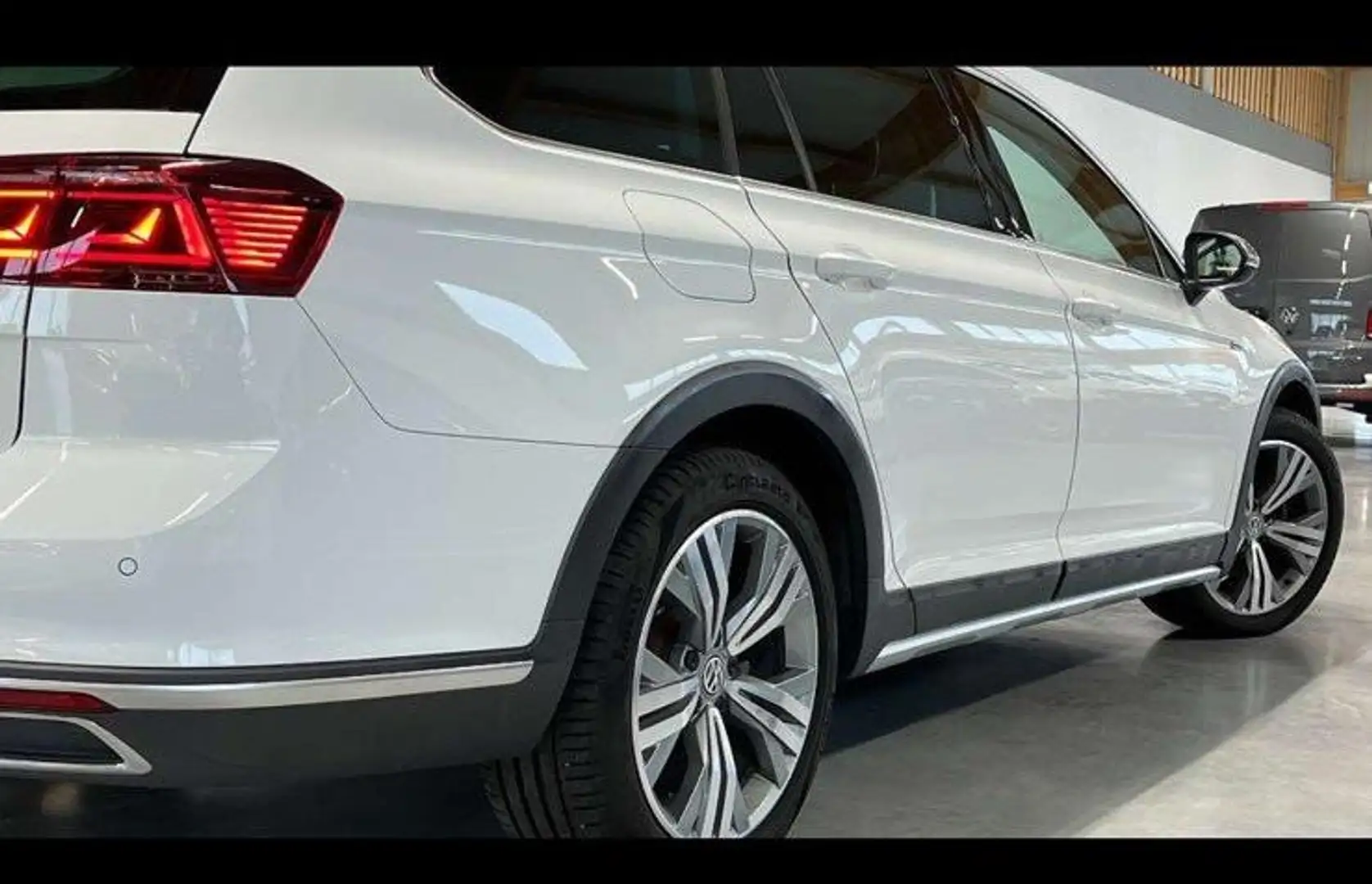 Volkswagen Passat Alltrack Passat Alltrack 2,0 TDI SCR 4Motion DSG Weiß - 2
