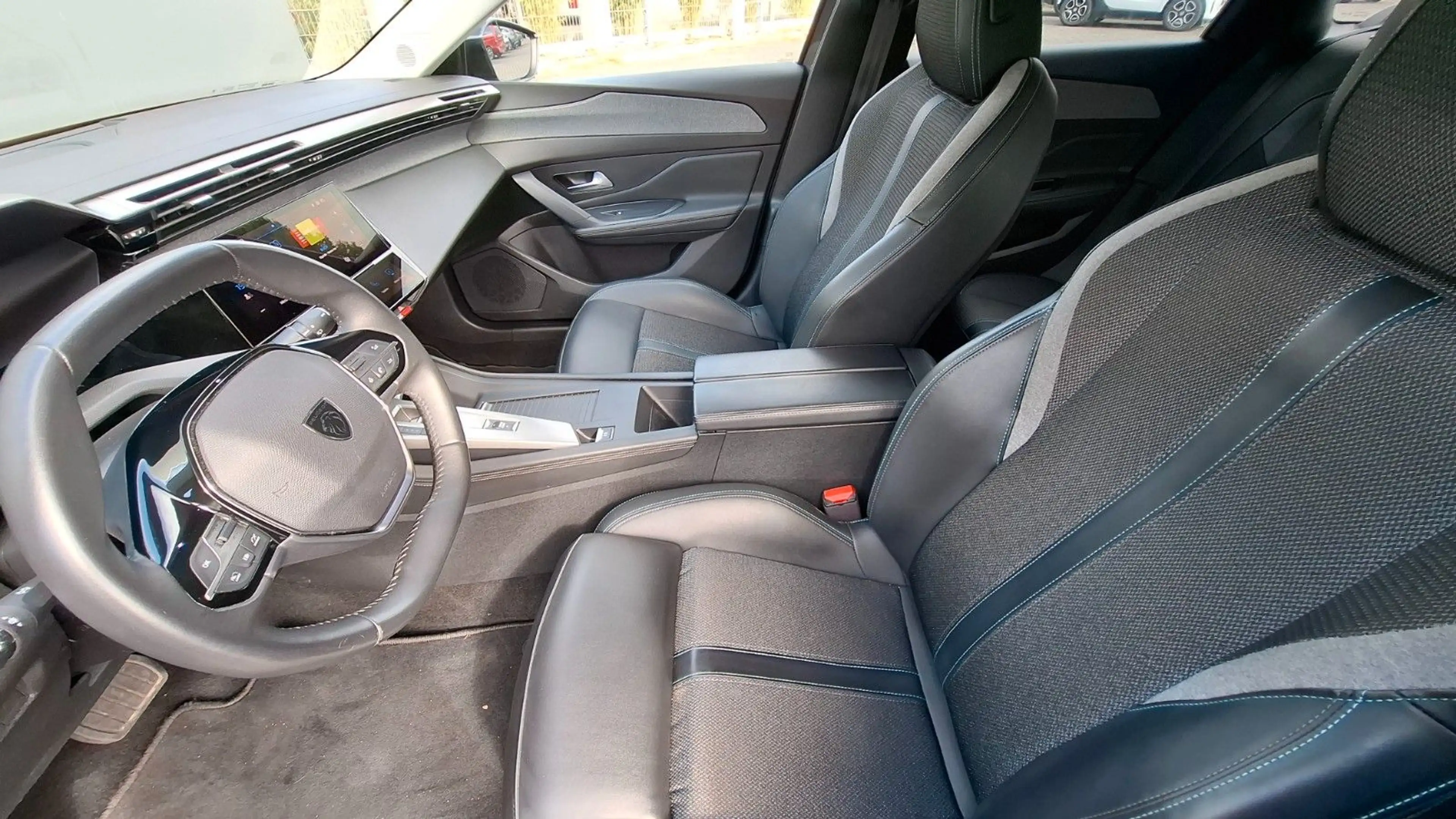 Peugeot 308 SW Allure Pack KAMERA NAVI ACC — photo 11