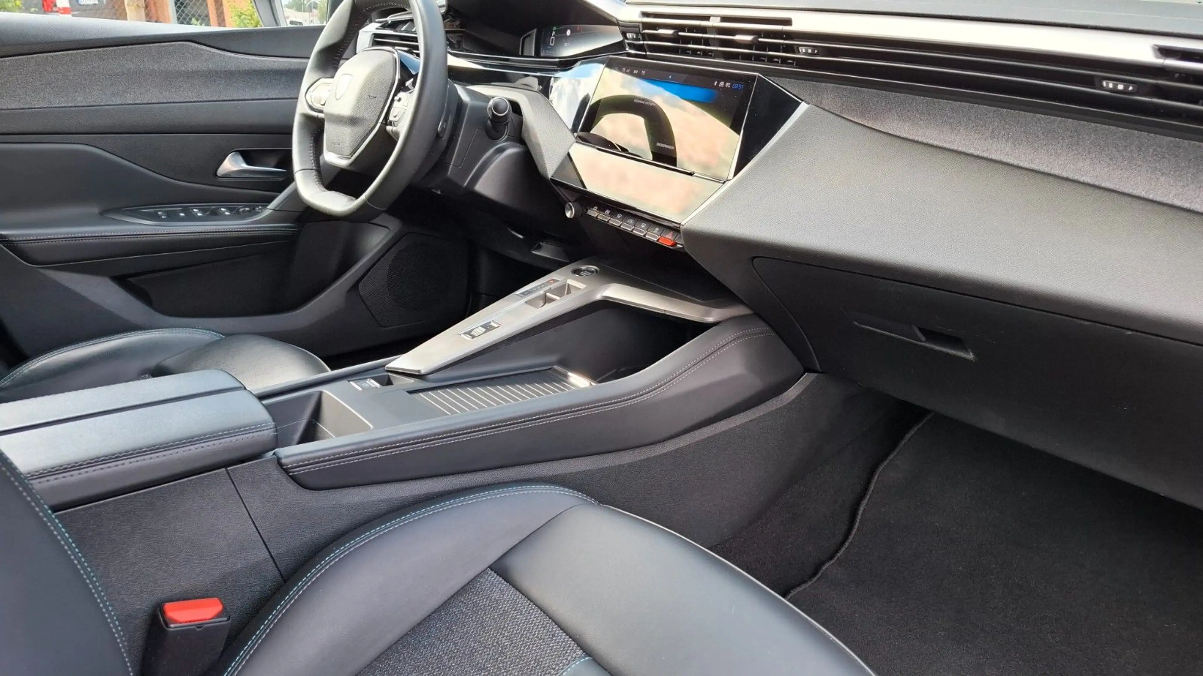 Peugeot 308 SW Allure Pack KAMERA NAVI ACC — photo 10