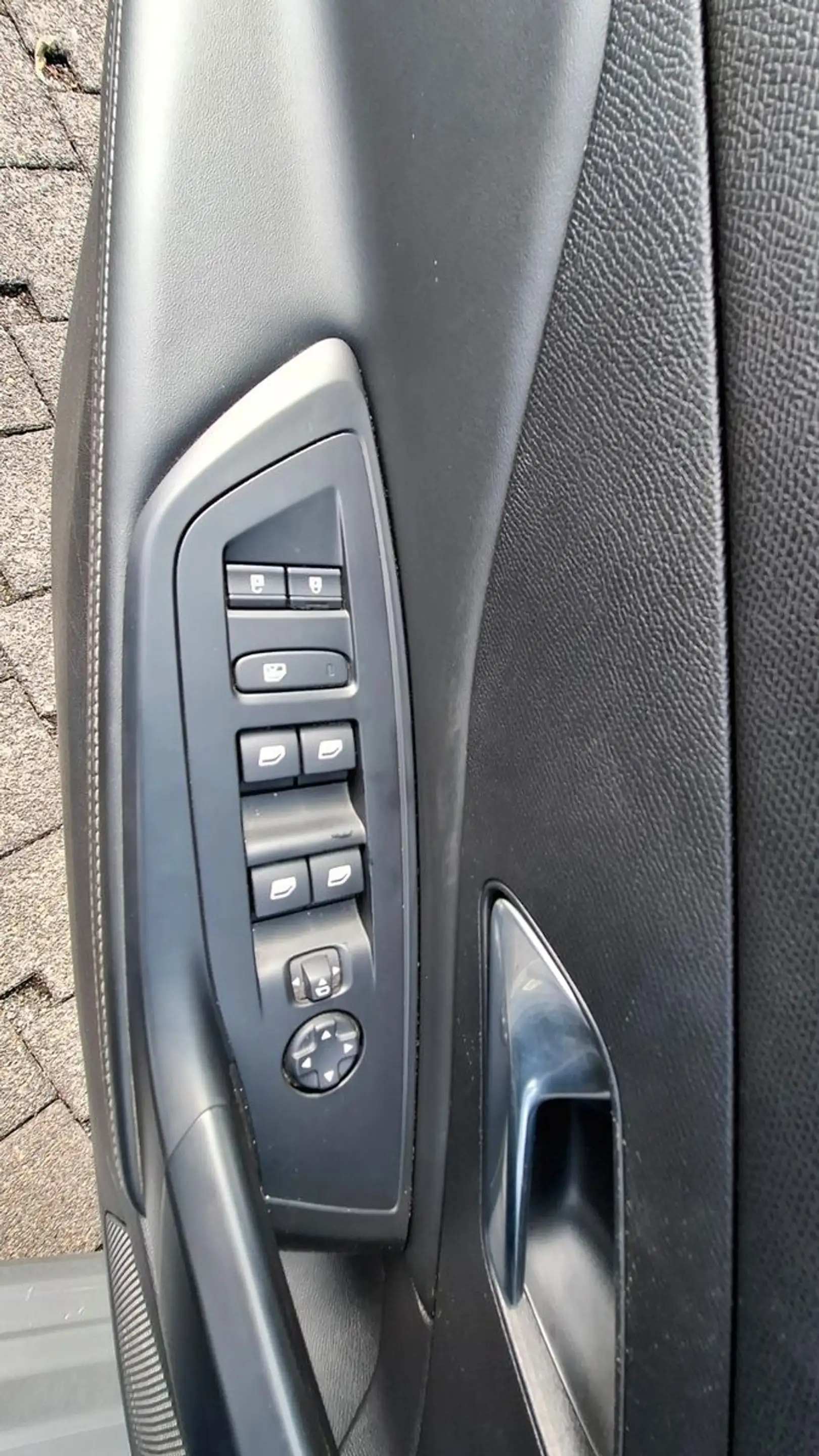 Peugeot 308 SW Allure Pack KAMERA NAVI ACC — photo 14