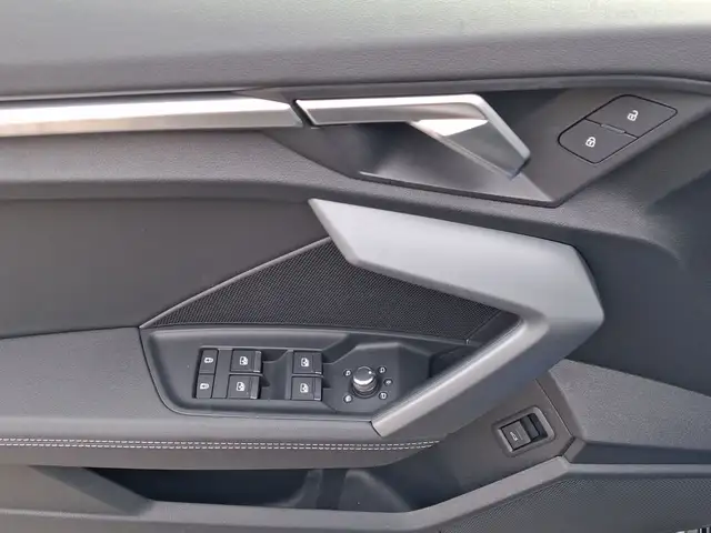 Audi A3 view 8
