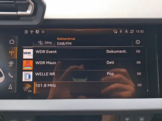Audi A3 view 11