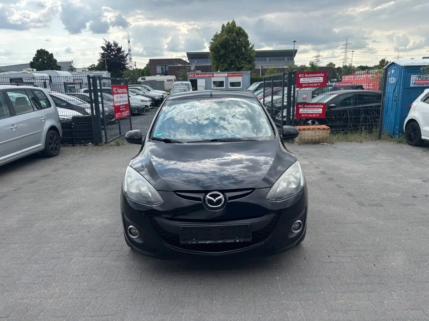 Mazda 2 Lim. 1.3 Edition*KLIMA*5TÜRIG*TÜV 12-2026* Noir - 2