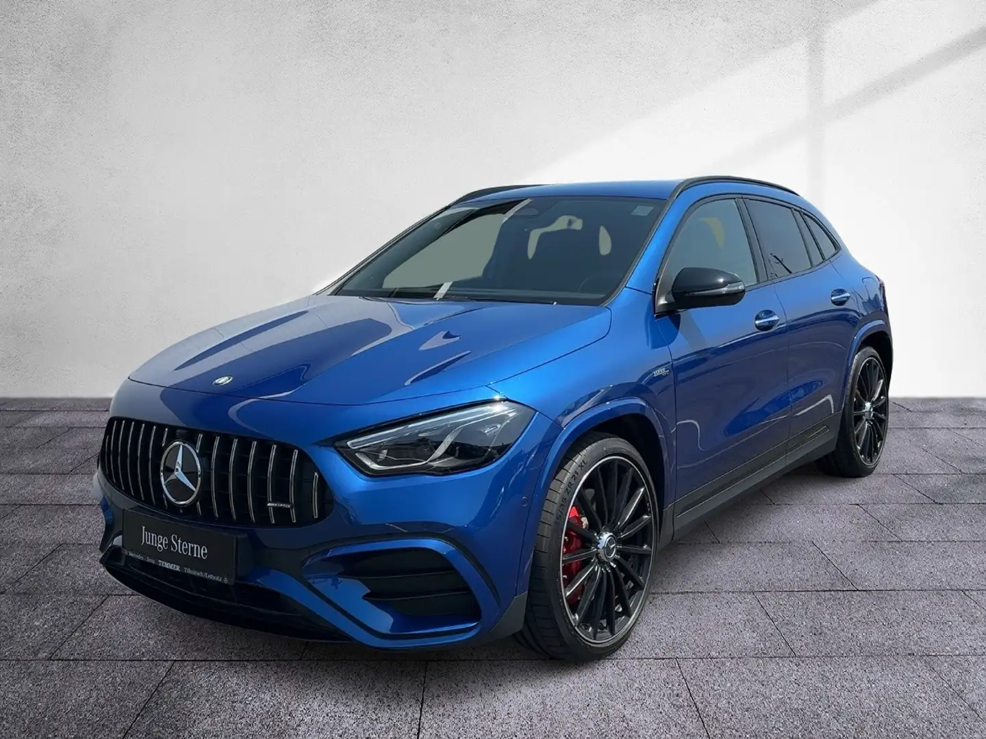 Mercedes-Benz GLA 35 AMG AMG GLA 35 4Matic MBeam*PremiumP NP € 86.264 Blauw - 2