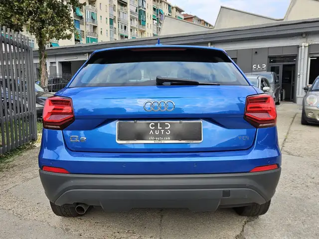 Audi Q2 view 5