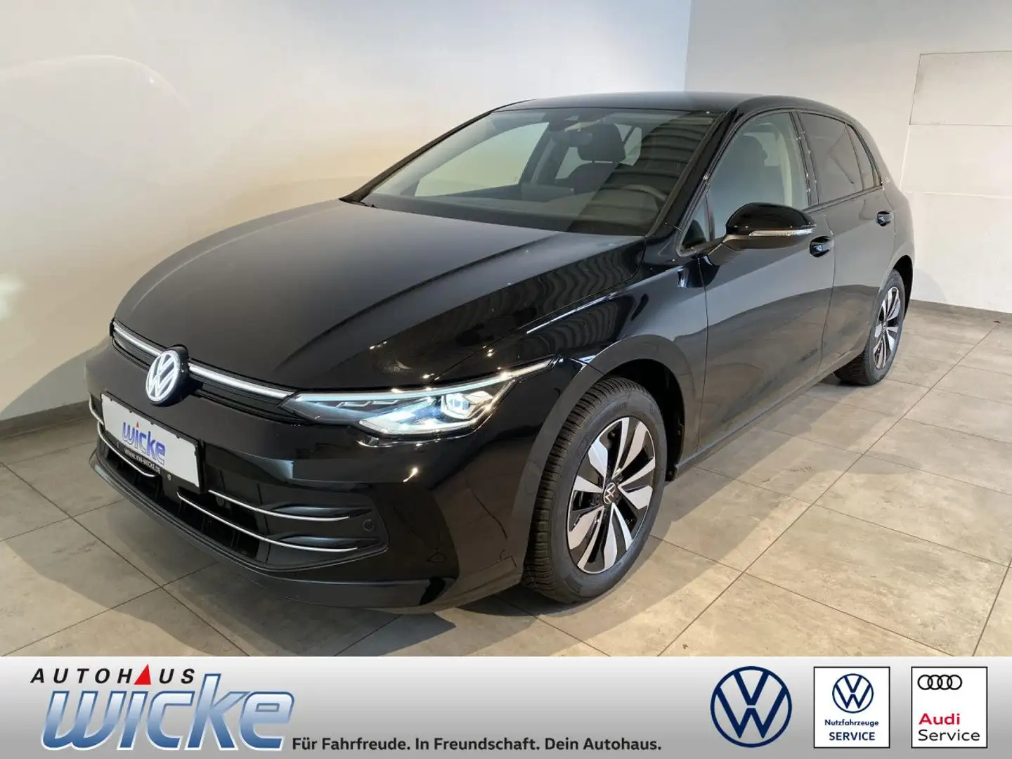 Volkswagen Golf VIII 1.5 eTSI DSG Goal GJR RFK LED-PLUS NAVI Nero - 1