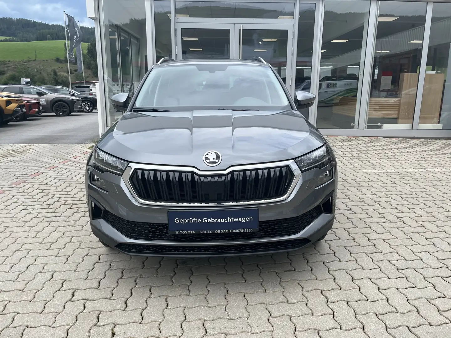 Skoda Karoq 1,0TSi Style OPF Grau - 2