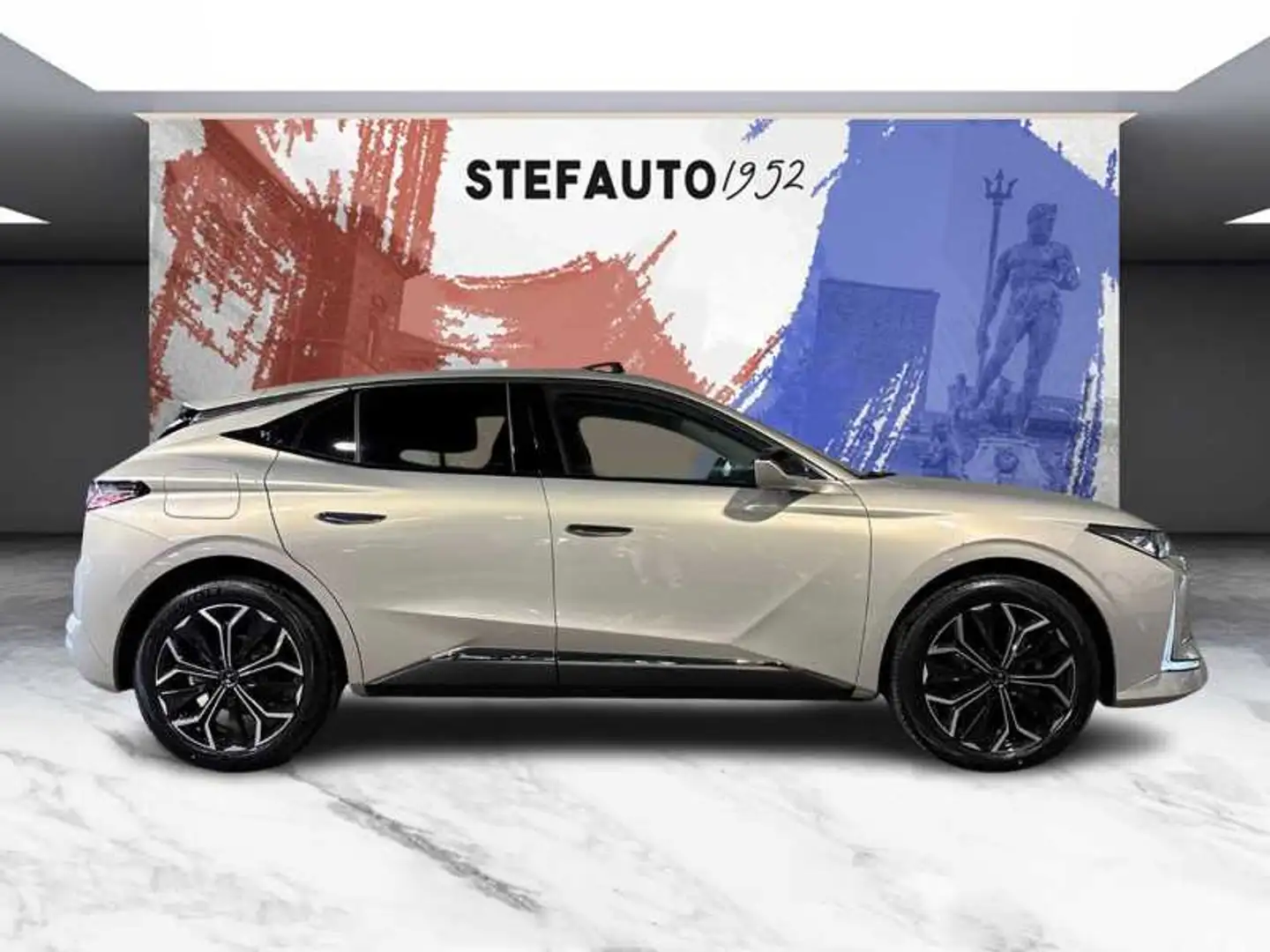 DS Automobiles DS 4 4 1.5 bluehdi Rivoli 130cv auto Grijs - 2