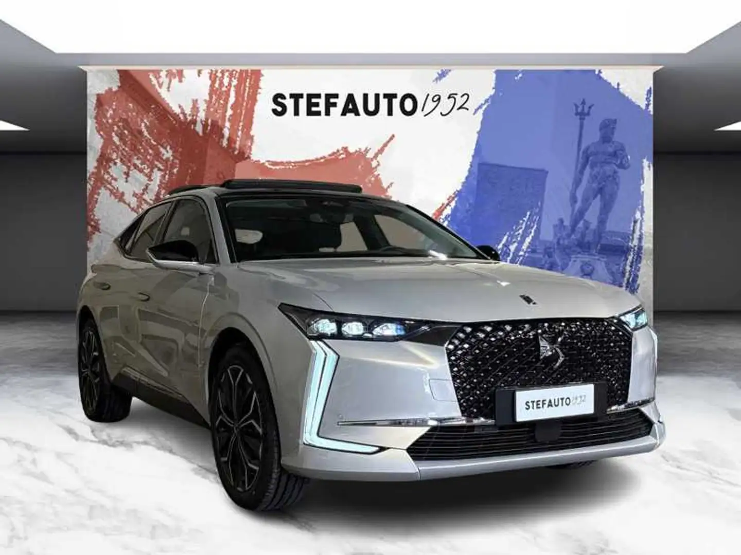 DS Automobiles DS 4 4 1.5 bluehdi Rivoli 130cv auto Grijs - 1