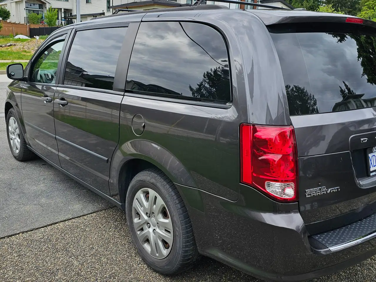Dodge Grand Caravan photo Dodge Grand Caravan