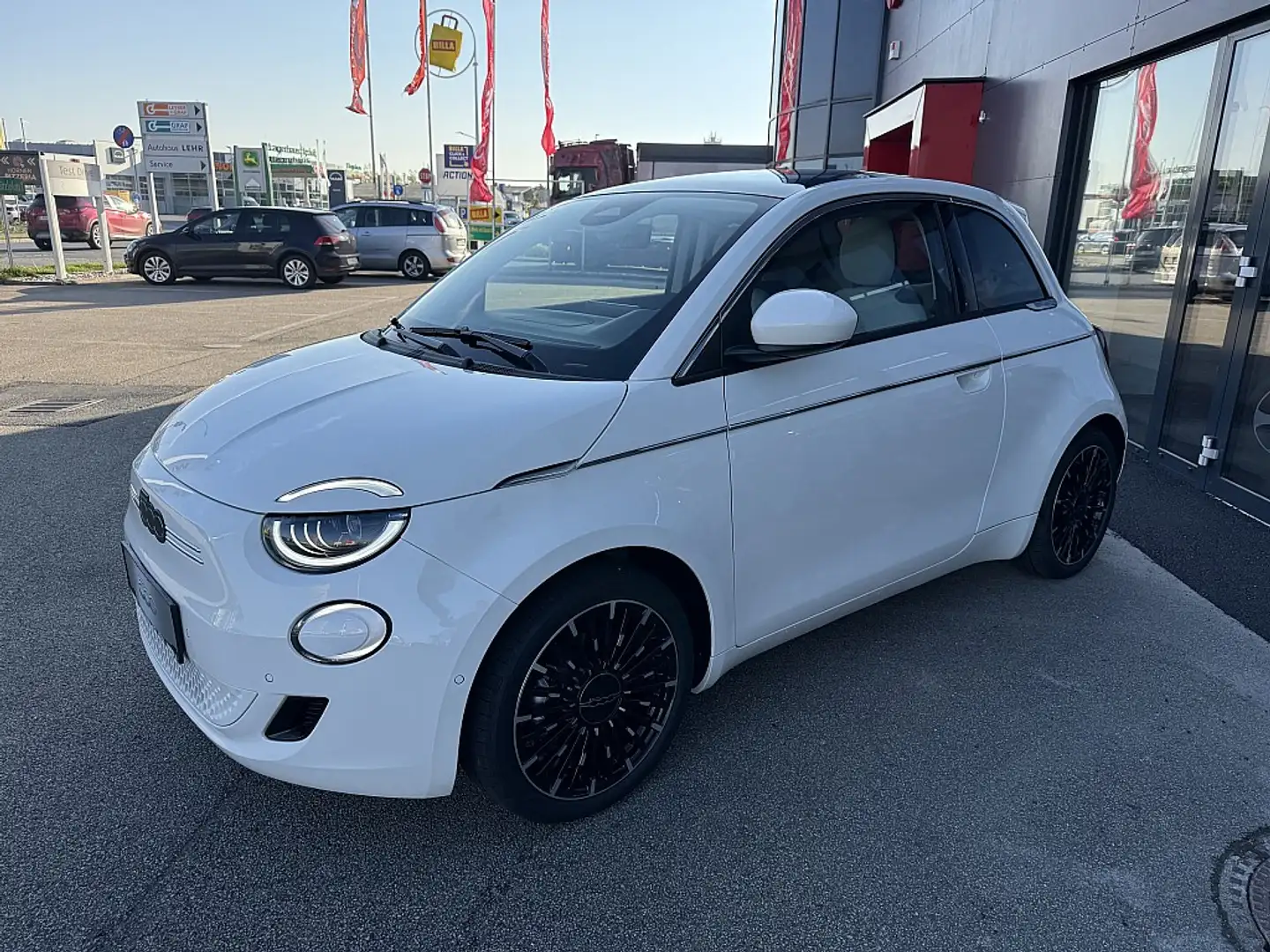 Fiat 500e 500 Elektro La Prima 3+1 42 kWh White - 2