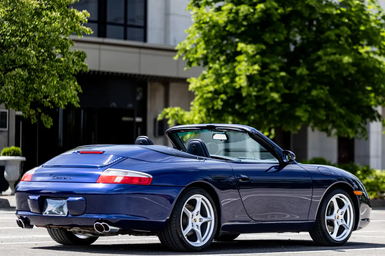 Porsche 911 снимка Porsche 911