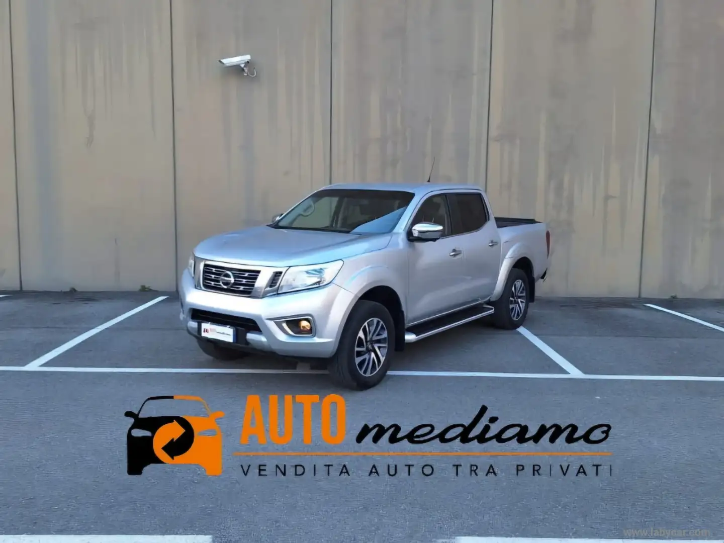 Nissan Navara 2.3 dCi 4WD Double Cab UNICOPROP. TAGLIANDI CERT. Gris - 1