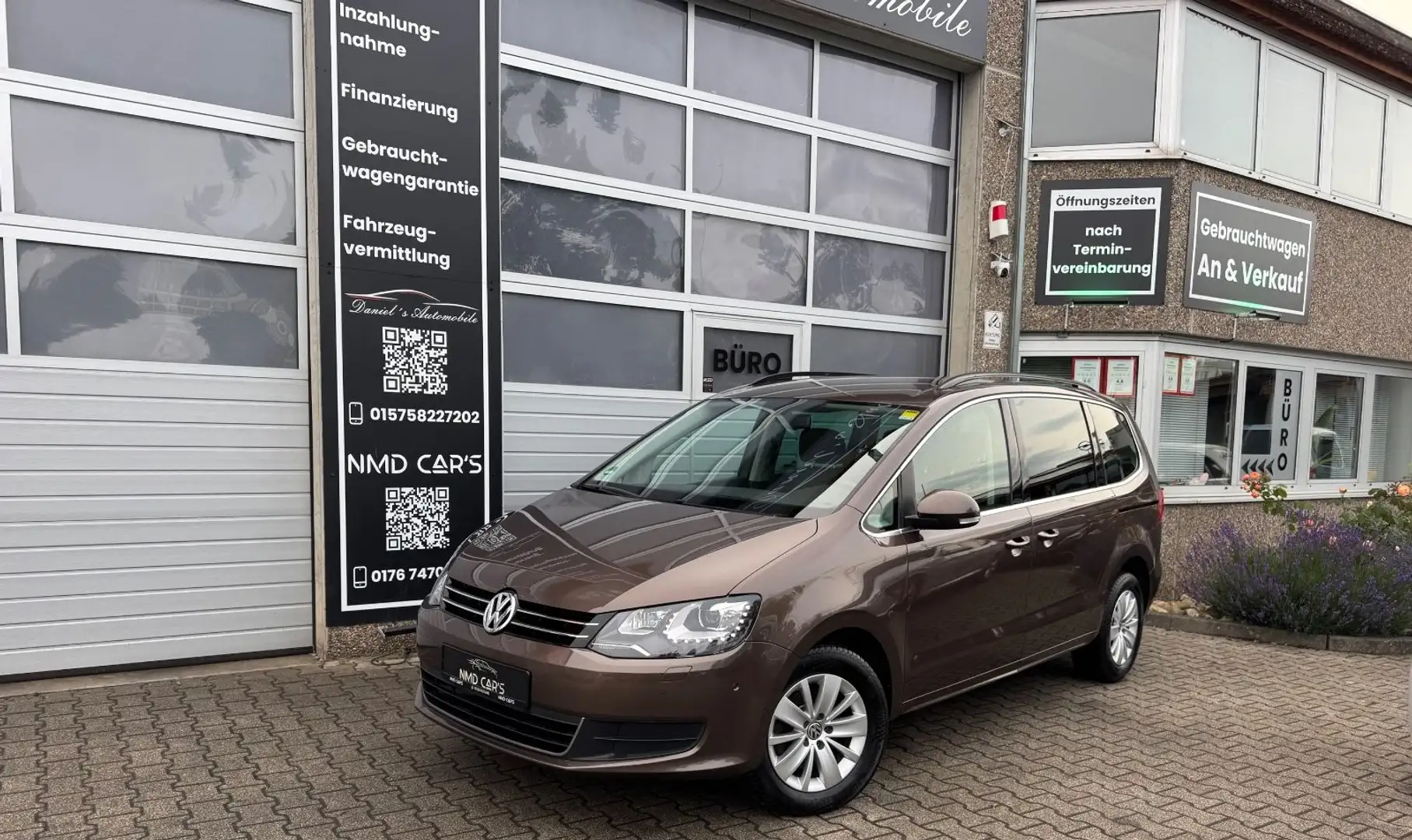 Volkswagen Sharan Comfortline BMT BI-XENON/AHK/GEPFLEGT Marrone - 1
