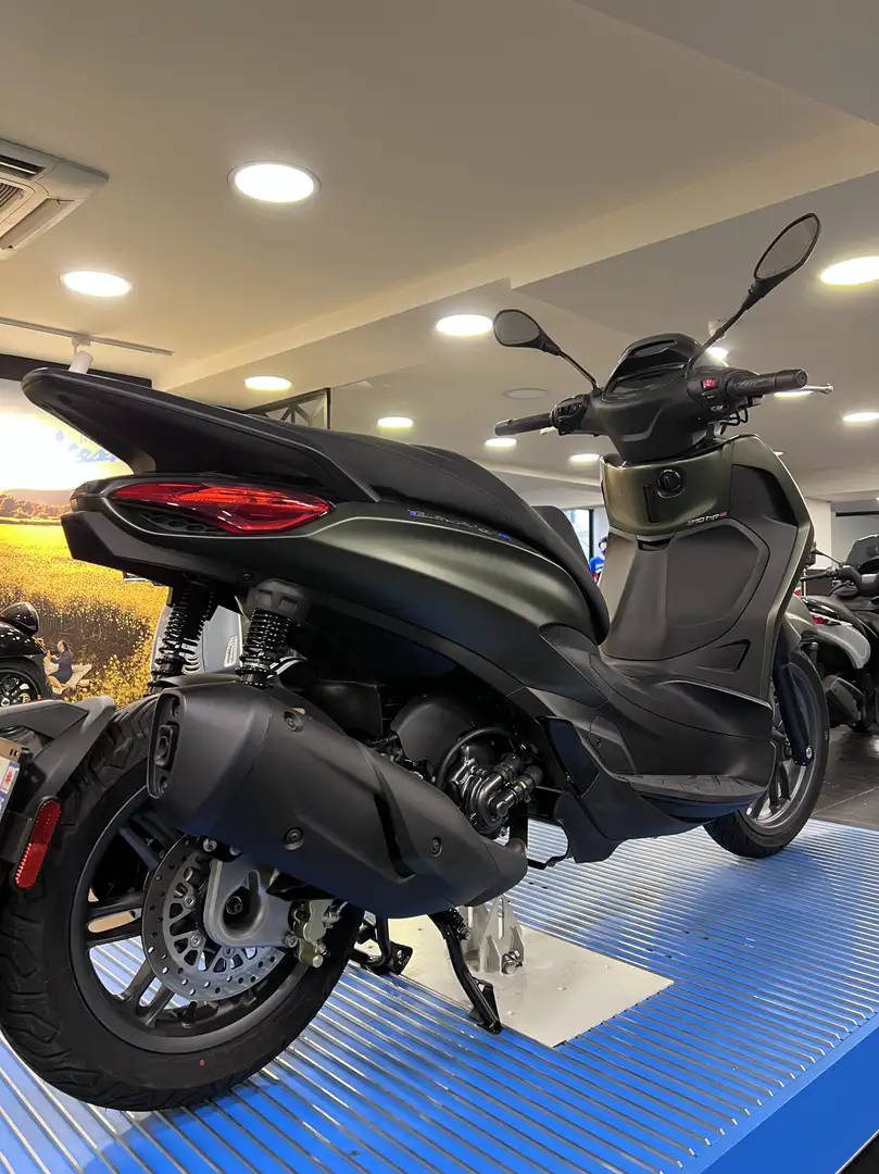 Piaggio Verde - 2