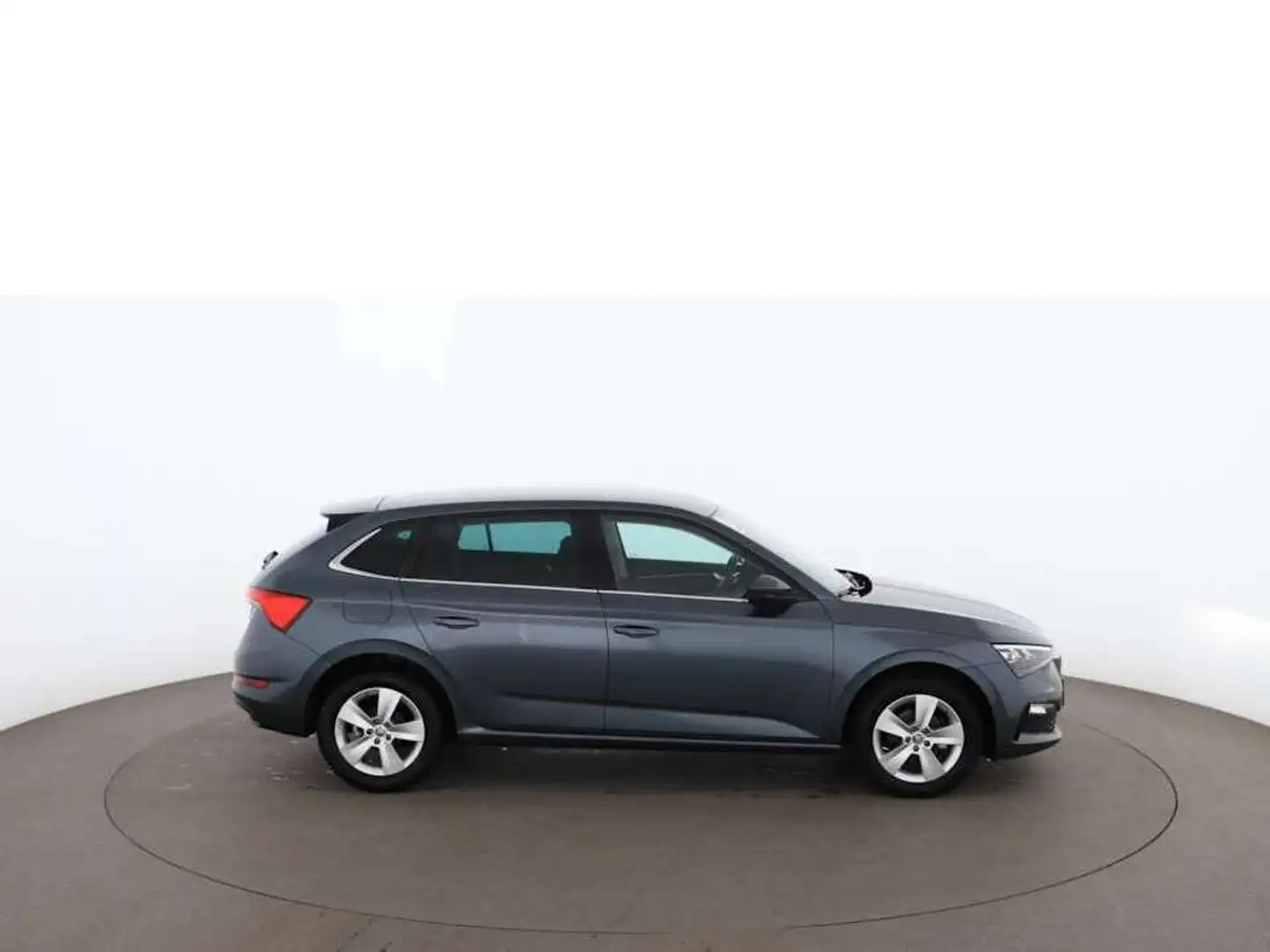 Skoda Scala 1.5 TSI Style Aut LED SKY TEMP ASSSIT PDC Grigio - 2