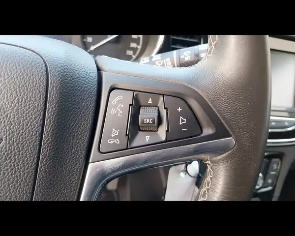 Opel Mokka X view 13