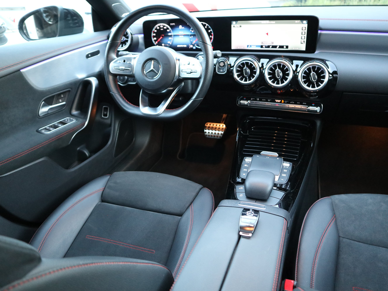 Mercedes-Benz CLA 35 AMG Pano LED Burmester AHK Night 19 Ambiente — photo 10