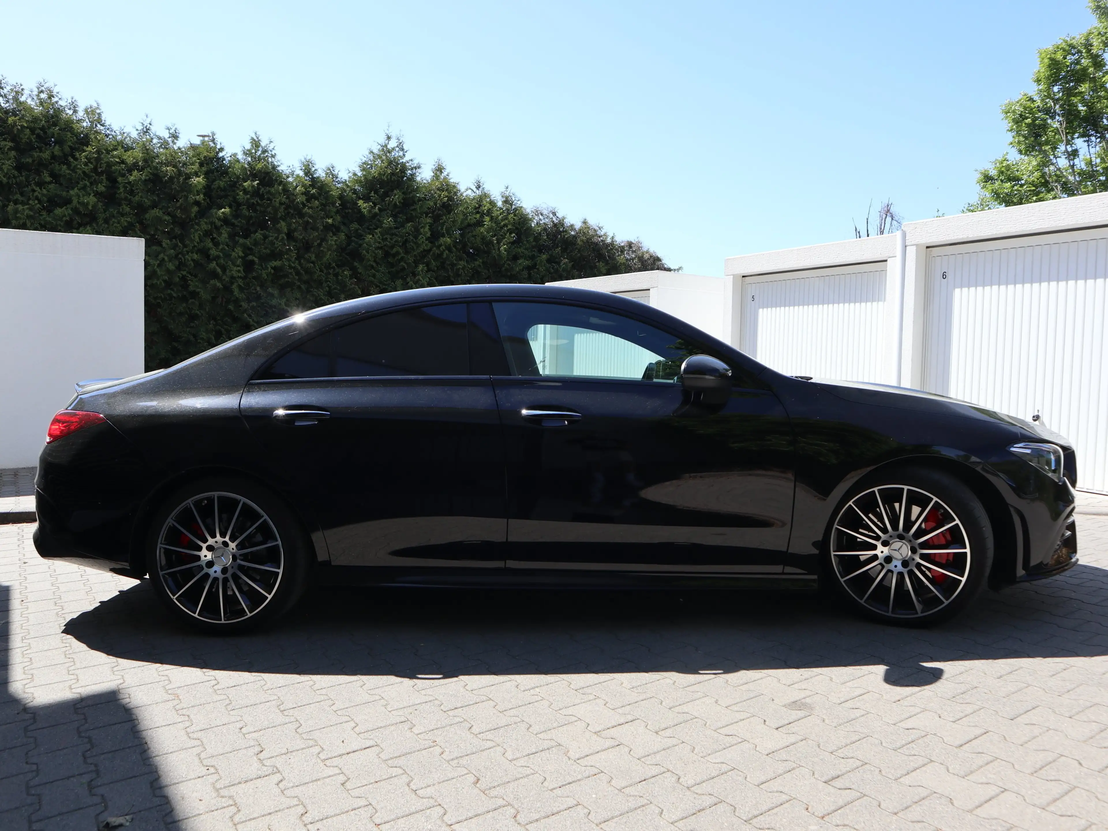 Mercedes-Benz CLA 35 AMG Pano LED Burmester AHK Night 19 Ambiente — photo 2