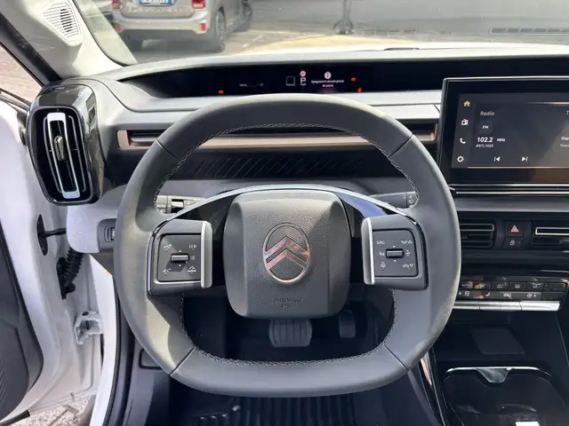 Citroen C3 Aircross view 8