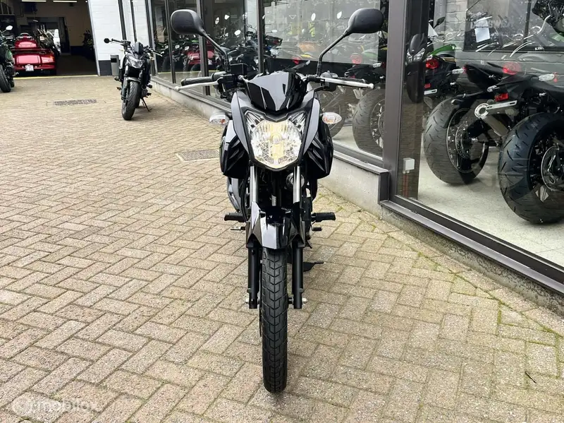 Yamaha YS 125 - foto 6