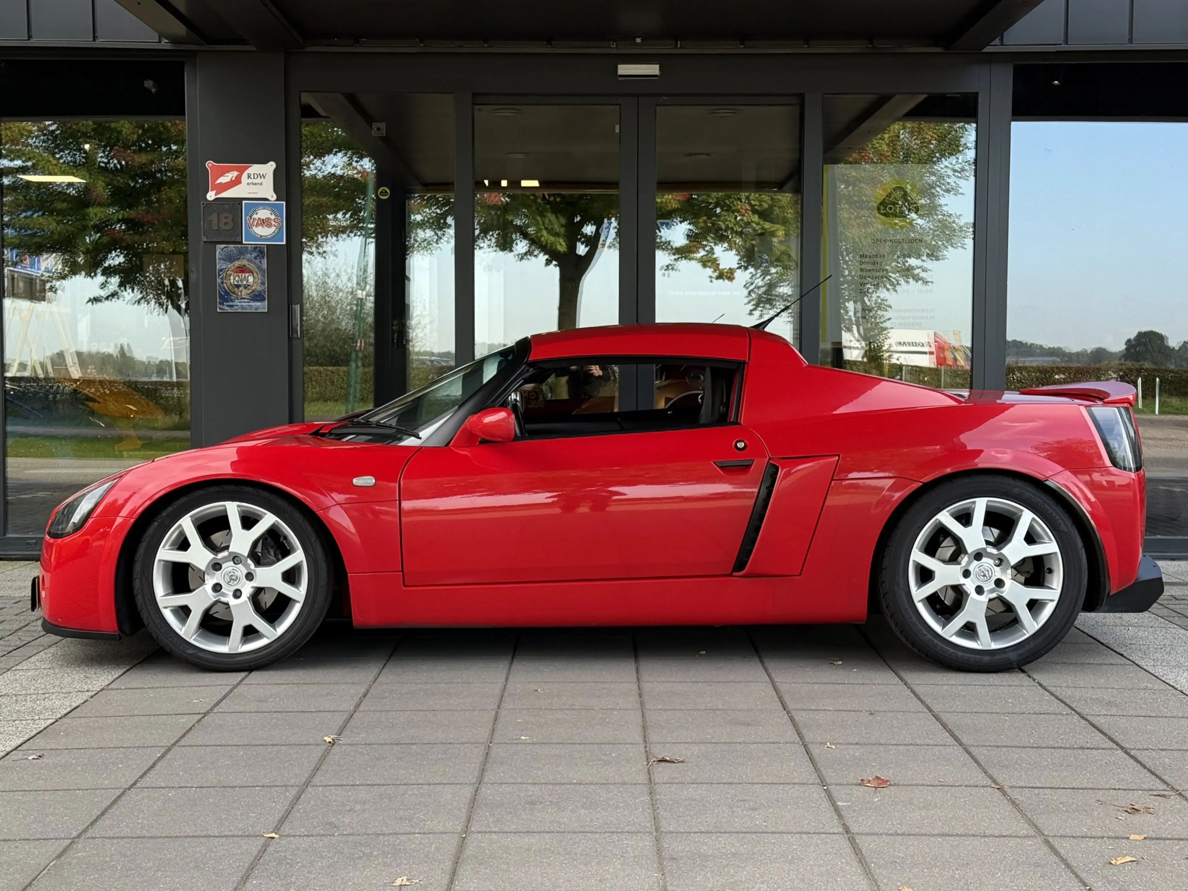 Opel Speedster 2.0 Turbo RHD — photo 8