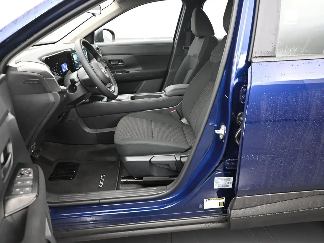 Nissan Kicks photo Nissan Kicks