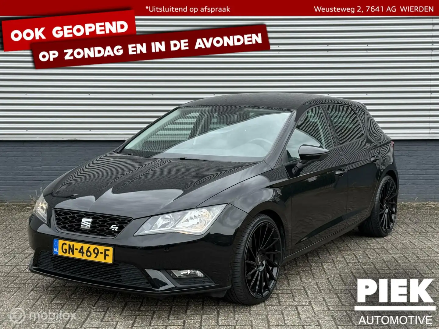 SEAT Leon 1.0 EcoTSI Style Connect Schwarz - 1