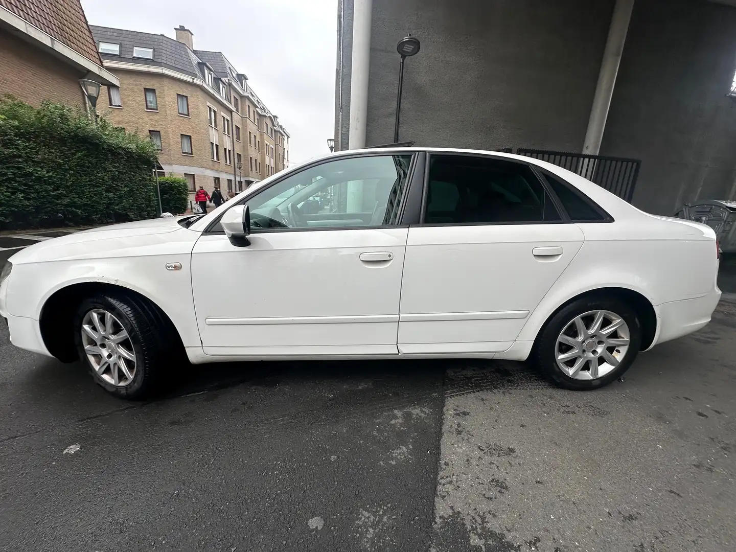 SEAT Exeo 2.0 CR TDi Style DPF Alb - 2