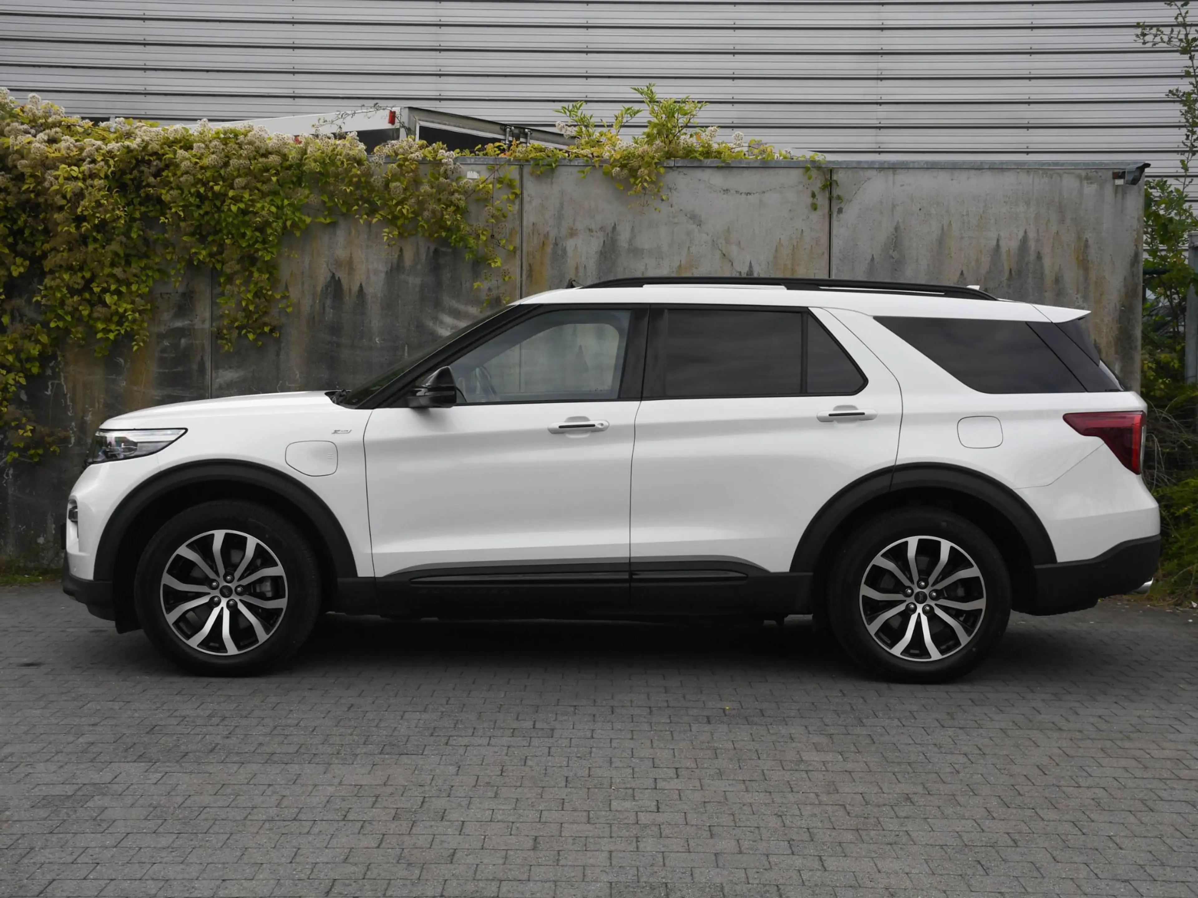 Ford Explorer ST-Line 3.0 V6 EcoBoost PHEV 457pk Automaat 7-Pers — photo 4