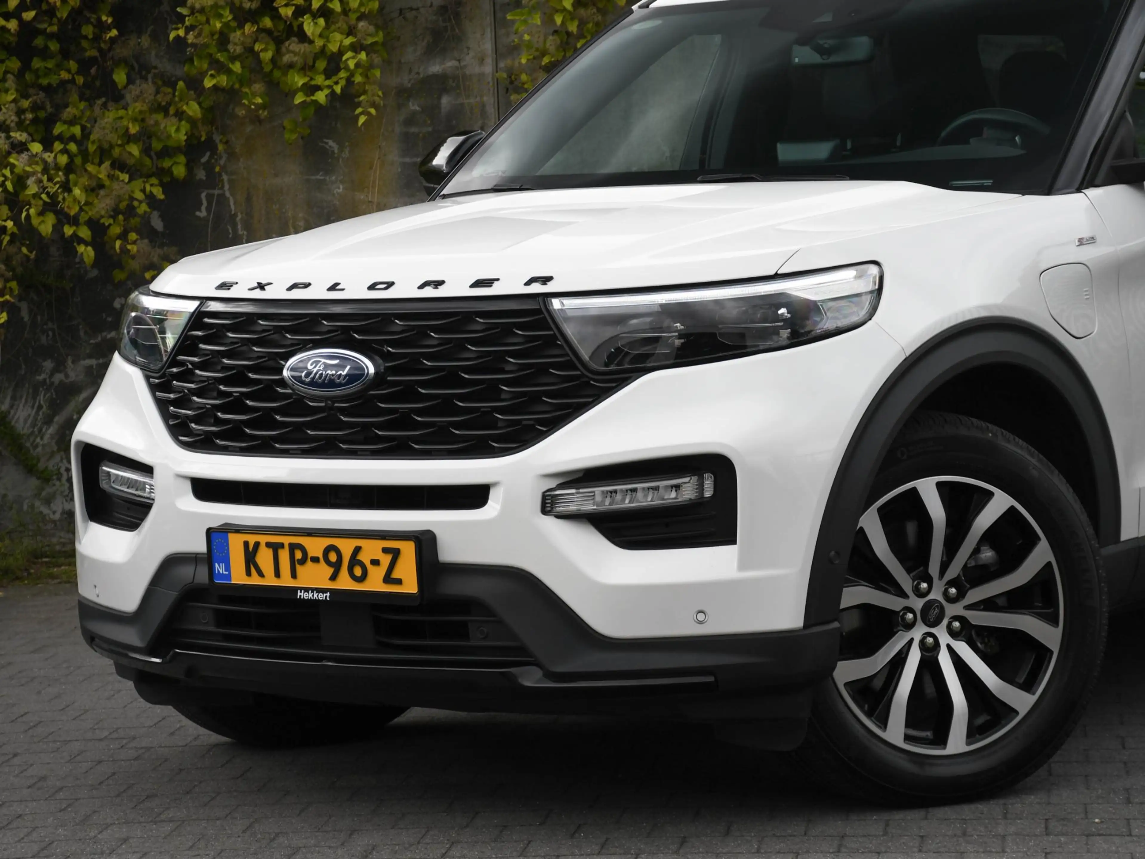 Ford Explorer ST-Line 3.0 V6 EcoBoost PHEV 457pk Automaat 7-Pers — photo 2