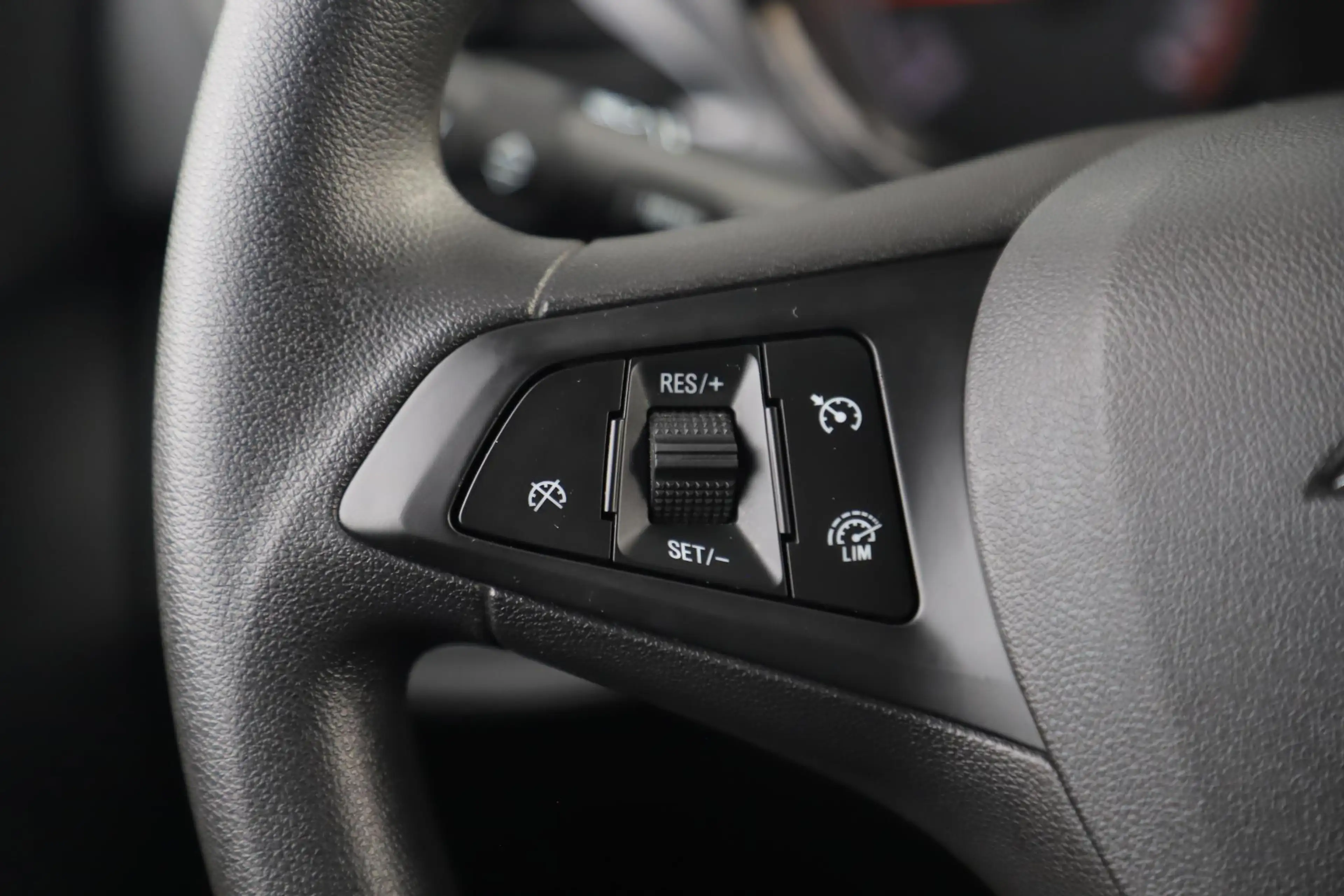 Opel Karl 1.0 ecoFLEX Edition Airco Radio Bluetooth Elektris — photo 13
