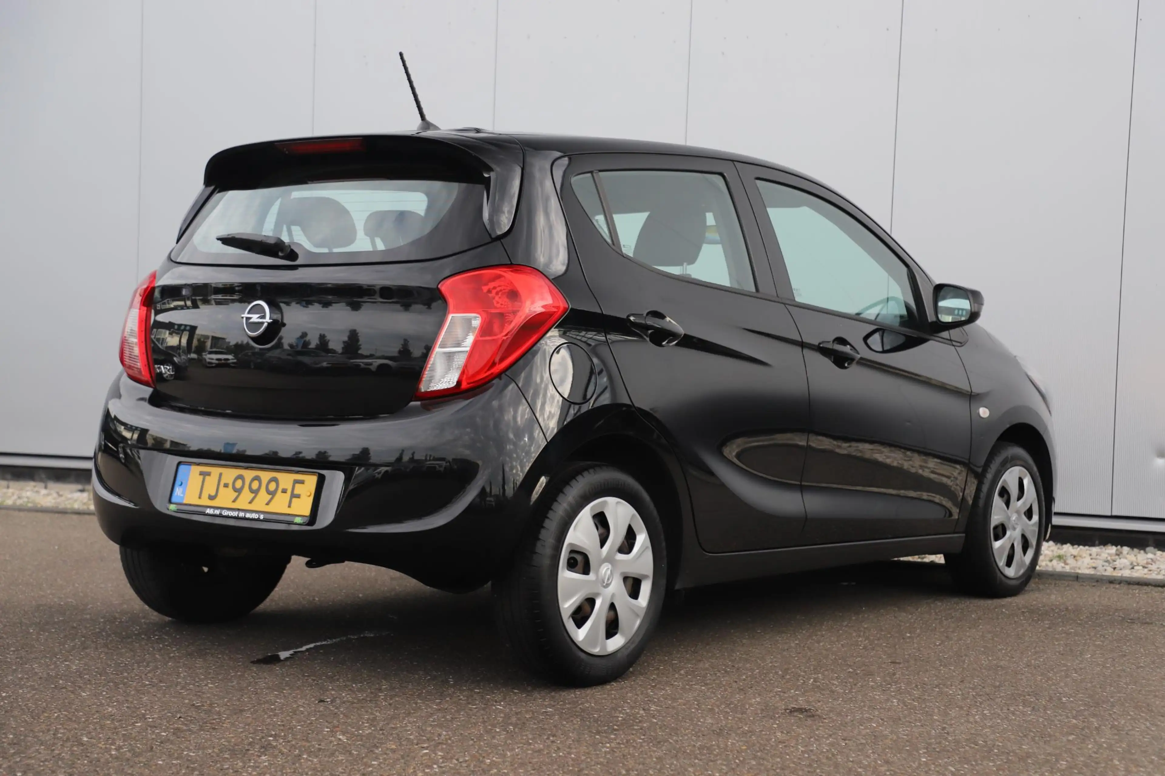 Opel Karl 1.0 ecoFLEX Edition Airco Radio Bluetooth Elektris — photo 4