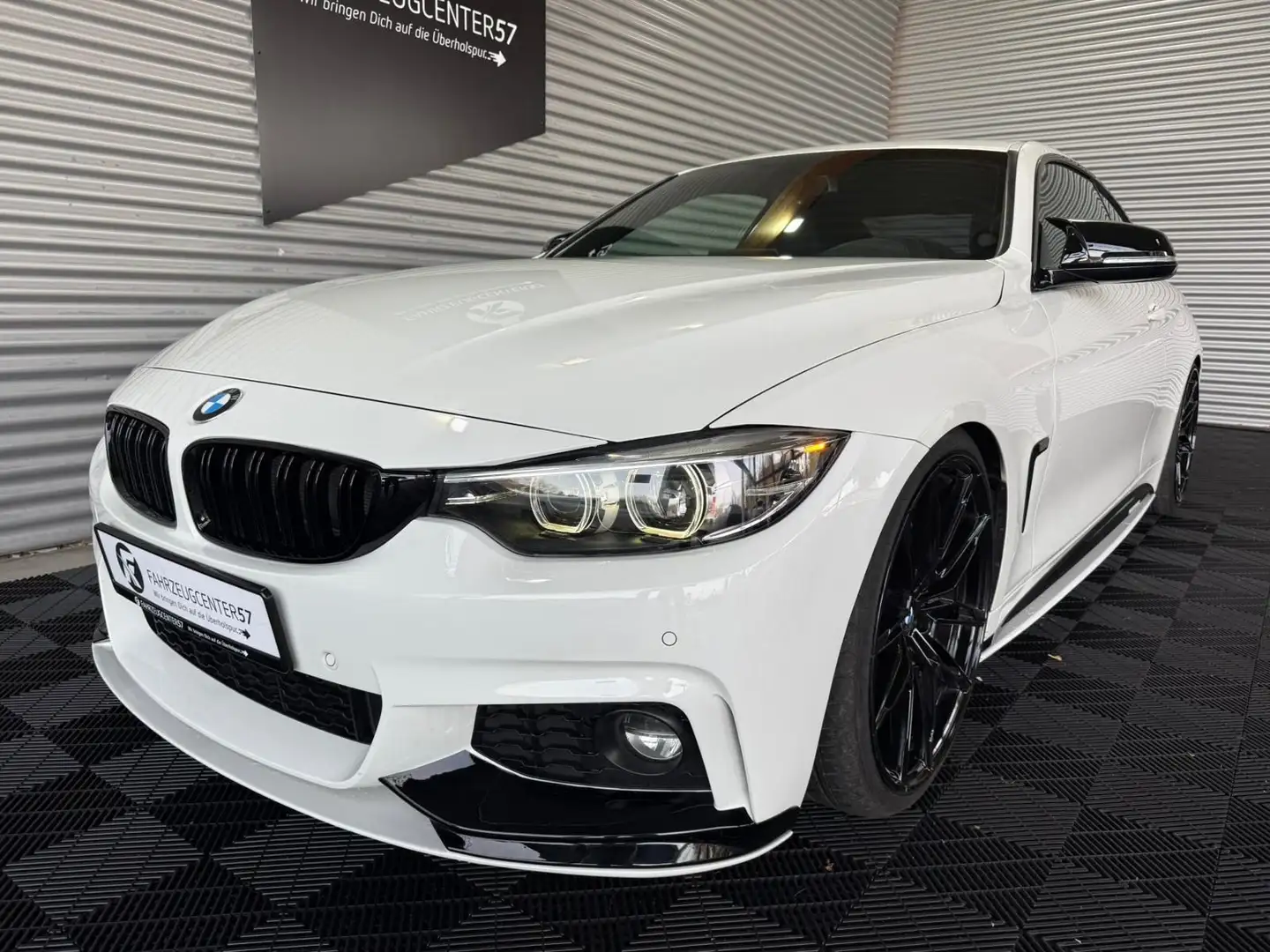BMW 440 i Coupé M-PERFORMANCE/H&K/HUD/RFK/CARPLAY Blanc - 2