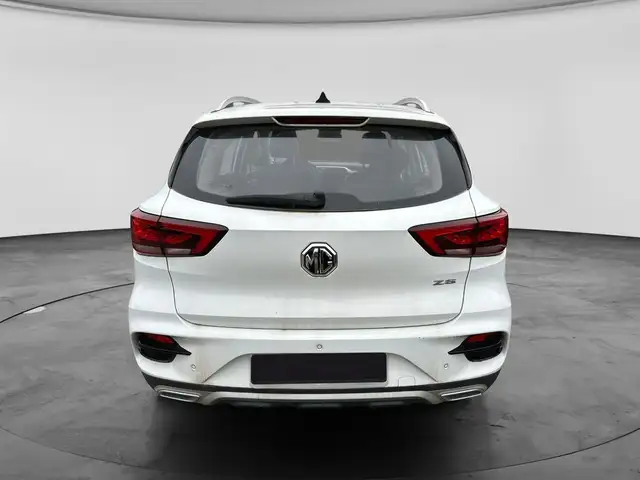 MG ZS view 5