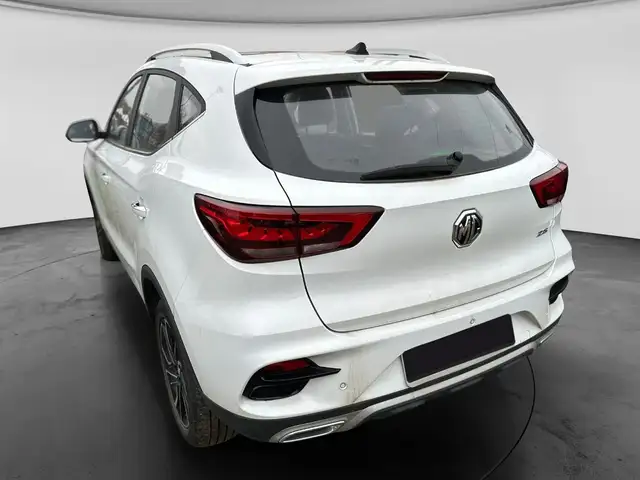 MG ZS view 6