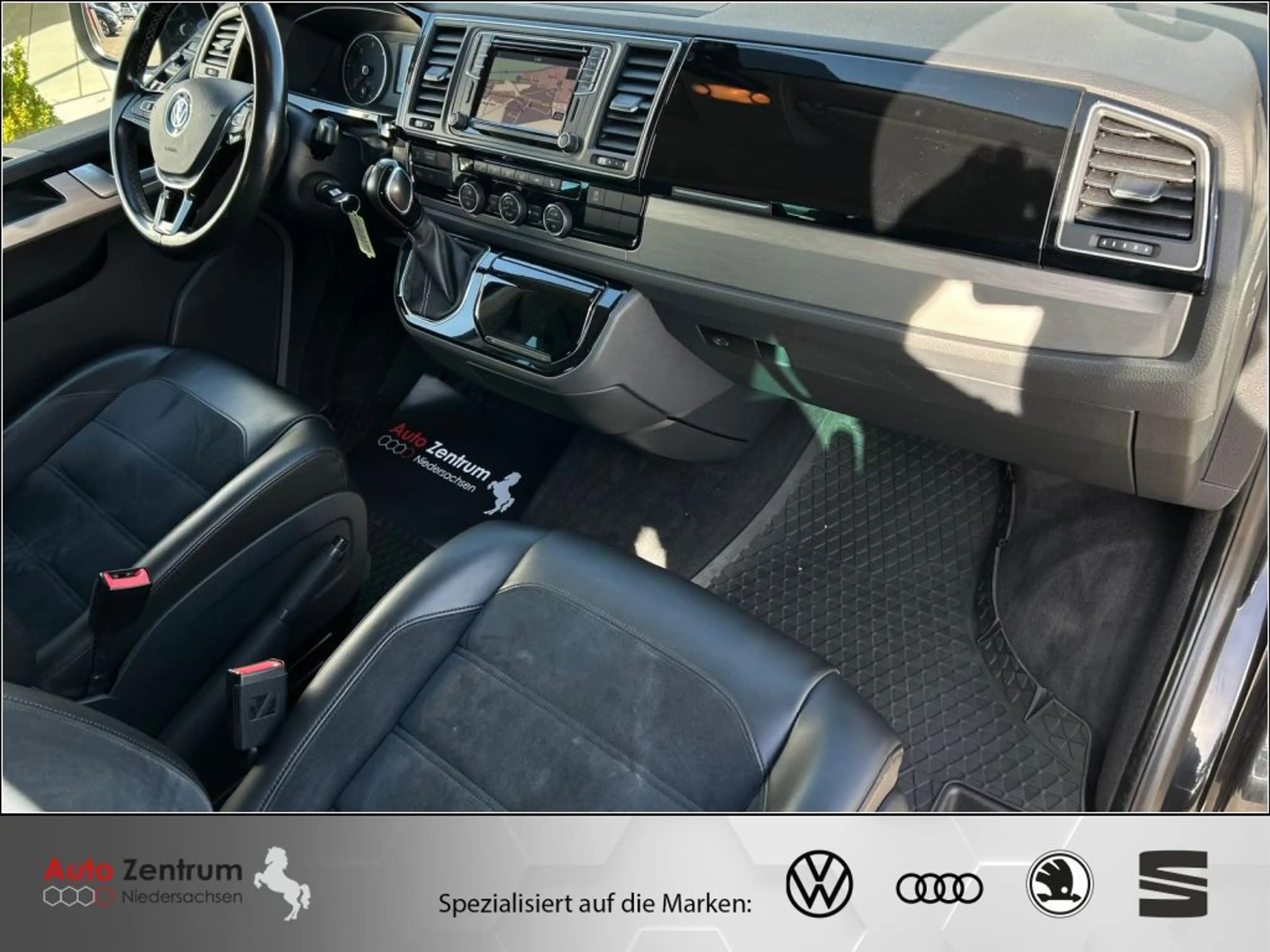 Volkswagen Transporter Multivan DSG 4MOTION Generation Six *AHK*DCC* — photo 15