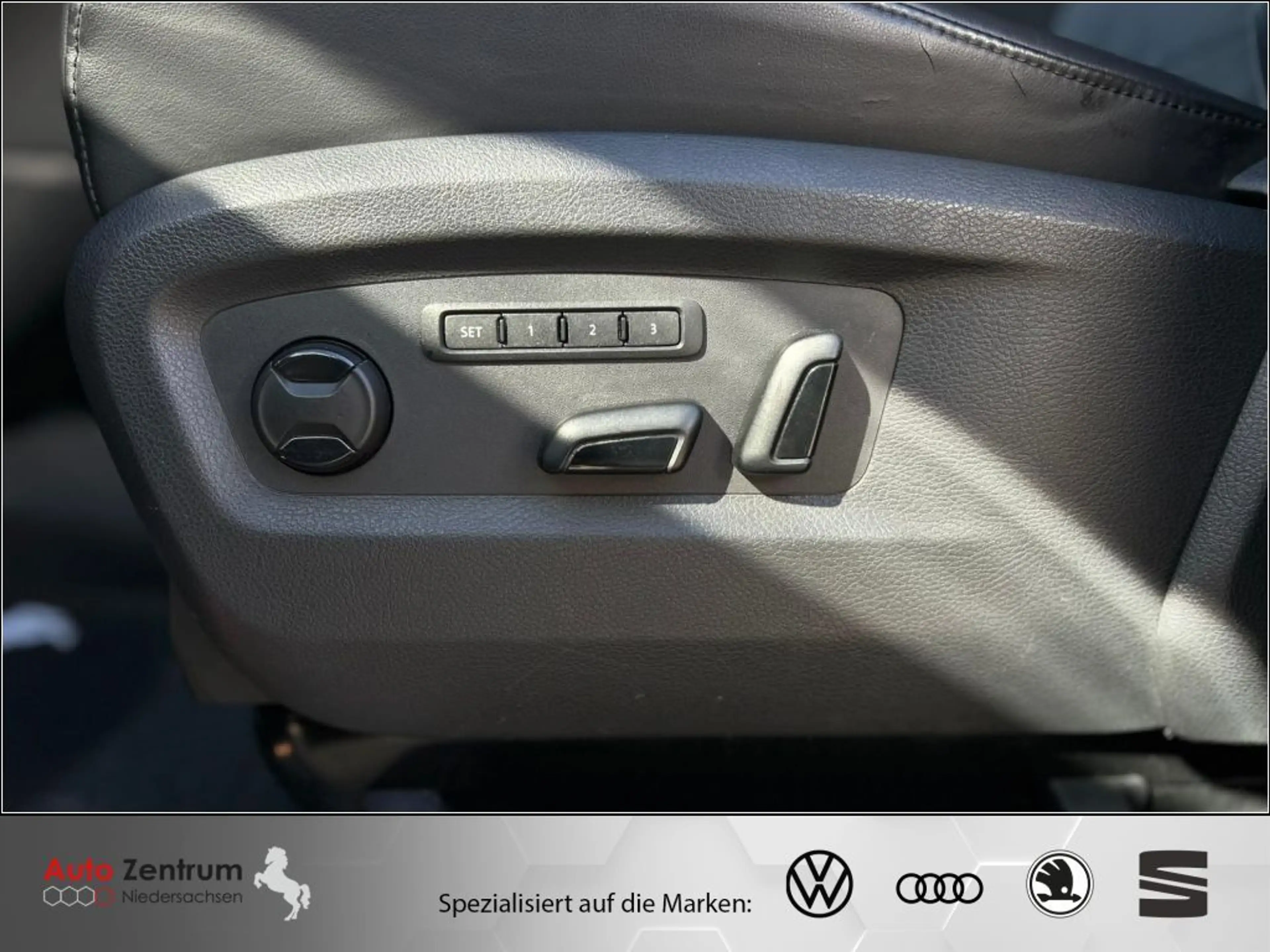 Volkswagen Transporter Multivan DSG 4MOTION Generation Six *AHK*DCC* — photo 12