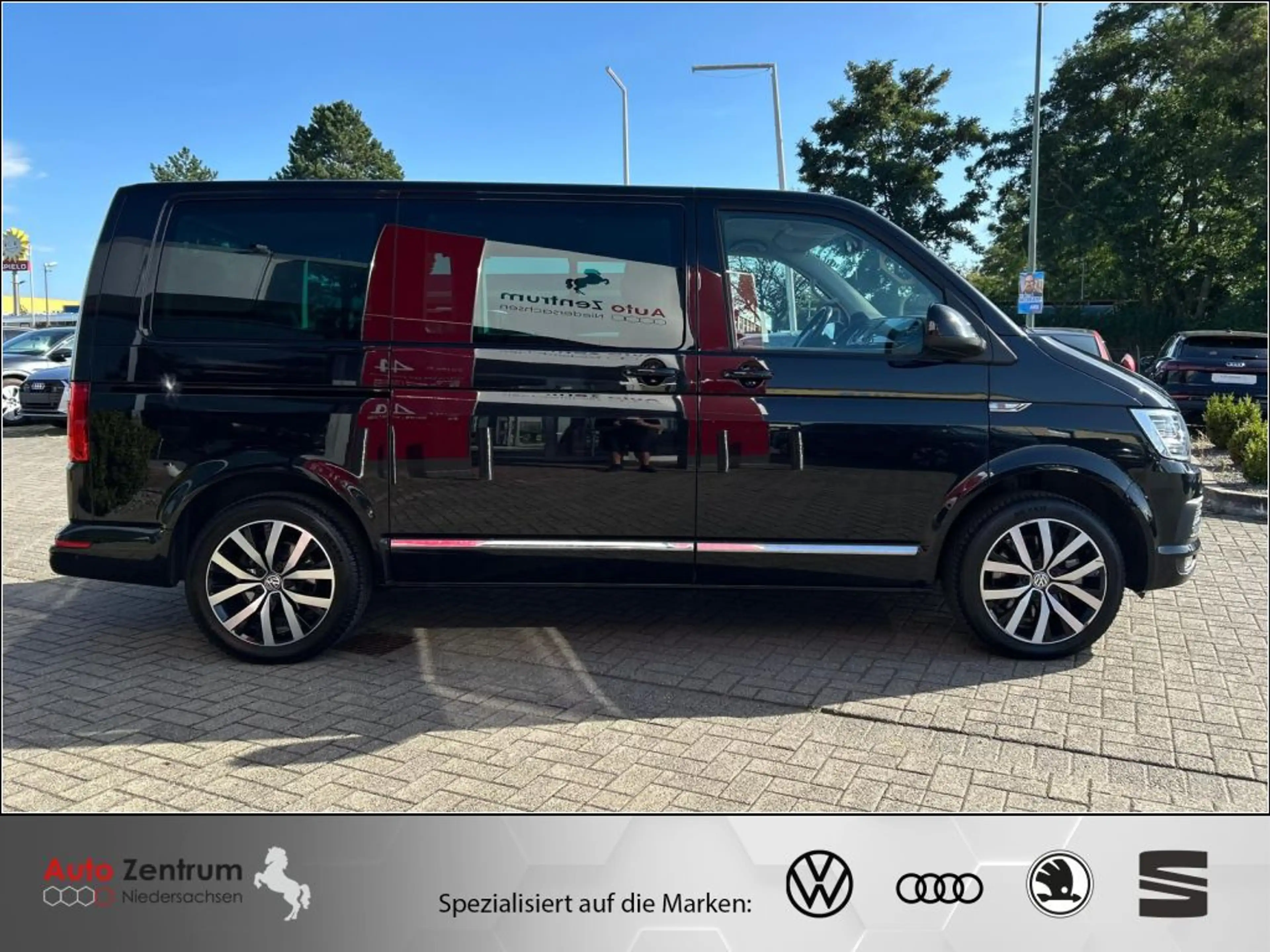 Volkswagen Transporter Multivan DSG 4MOTION Generation Six *AHK*DCC* — photo 7