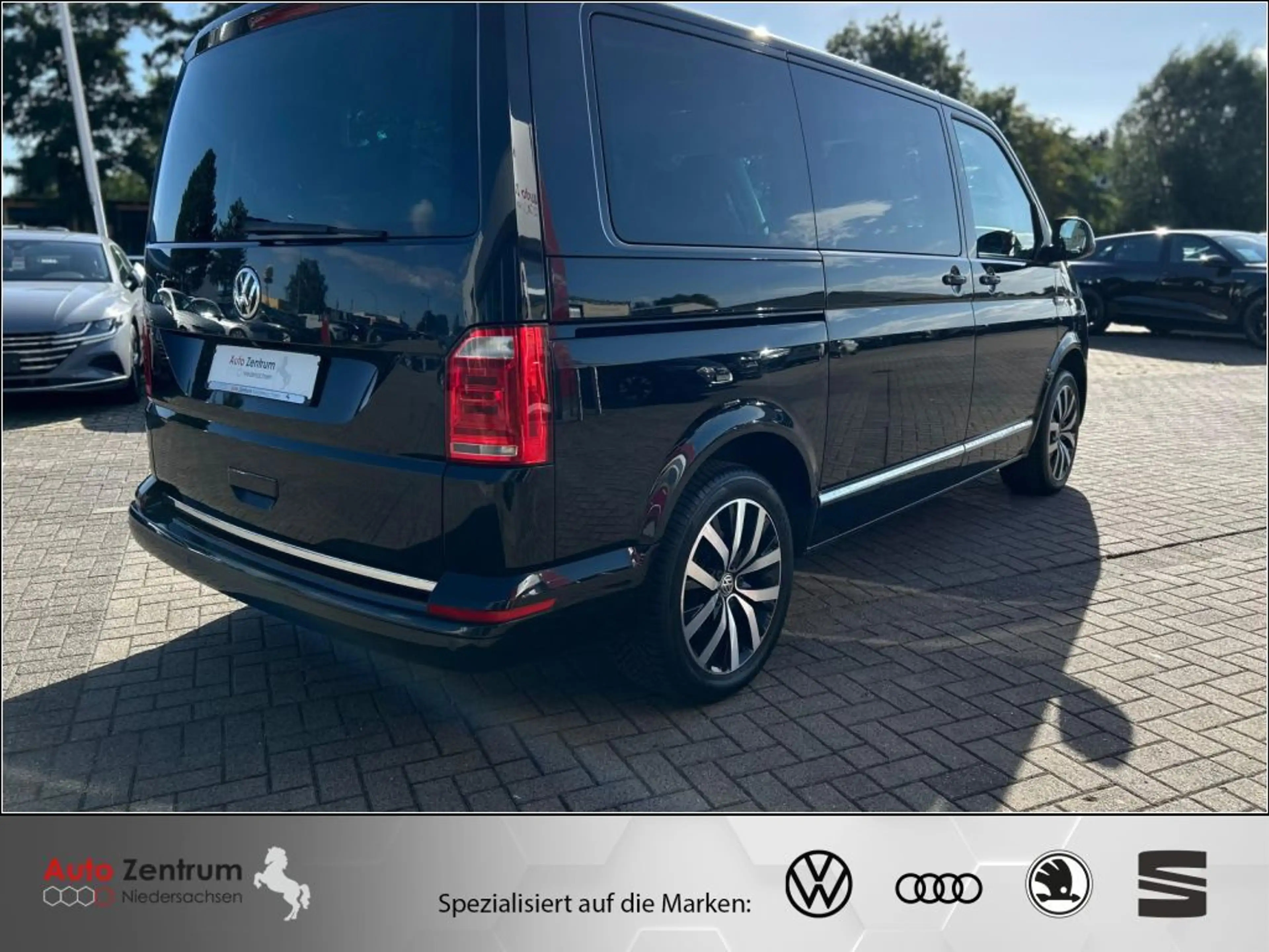 Volkswagen Transporter Multivan DSG 4MOTION Generation Six *AHK*DCC* — photo 5