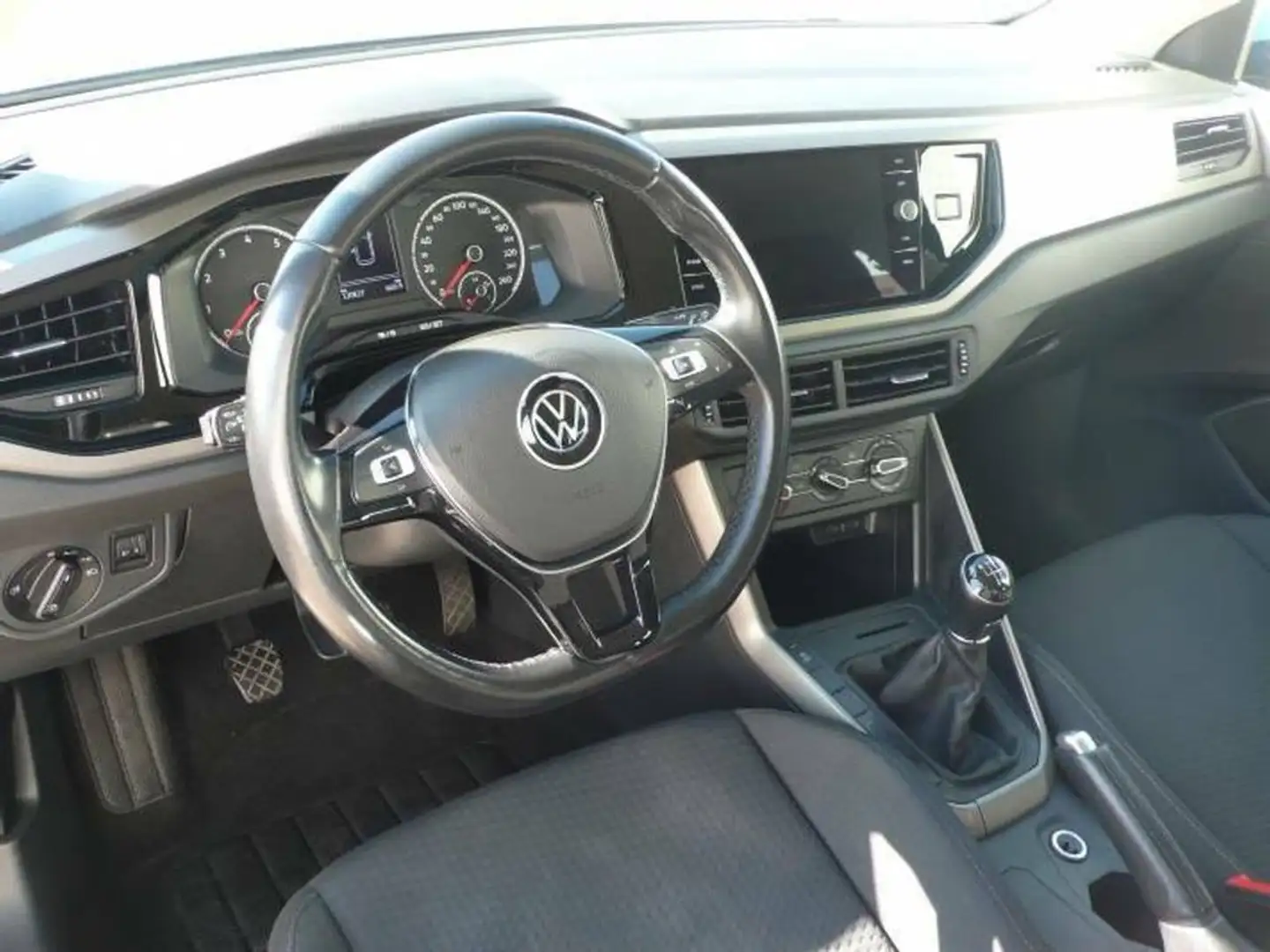 Volkswagen Polo 1.0 TSI Advance 70kW Bleu - 2