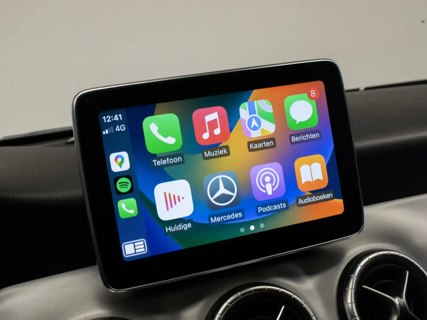 Mercedes-Benz CLA 250 Shooting Brake Ambition (PANORAMADAK,APPLE CARPLAY Noir - 2