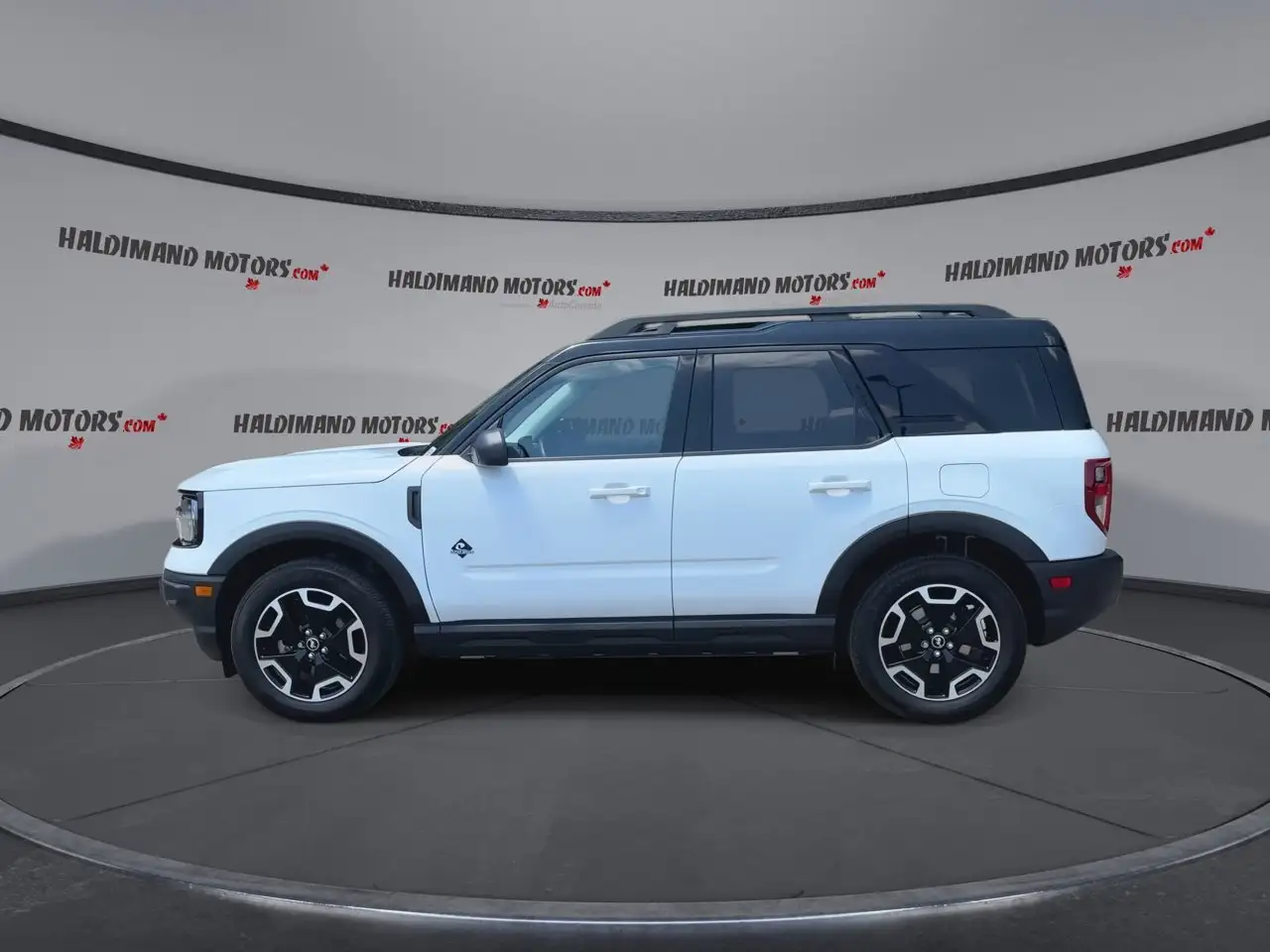 Ford Bronco Sport photo Ford Bronco Sport