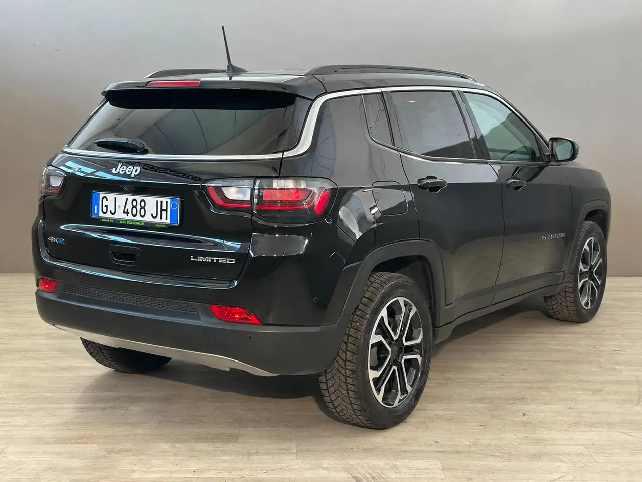 Jeep Compass 1.3 T4 PHEV Limited 4xe auto VETTURA IN ARRIVO, миниатюра 2