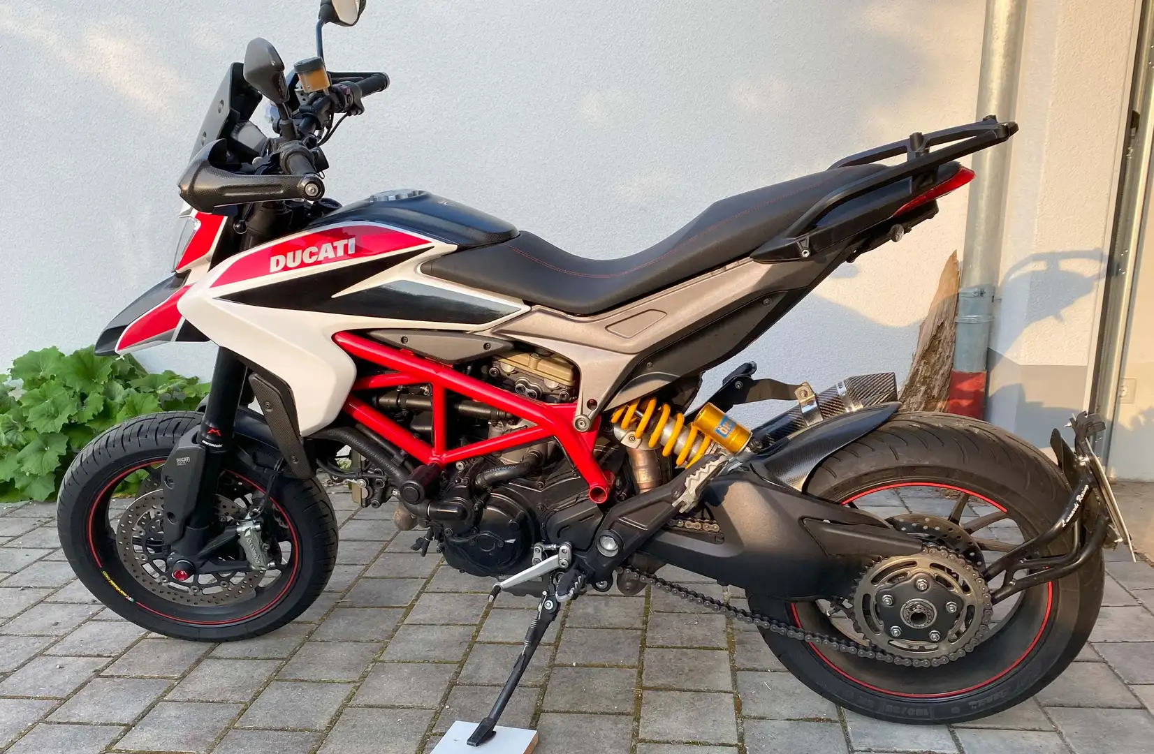 Ducati Hypermotard 821 SP Version - 2