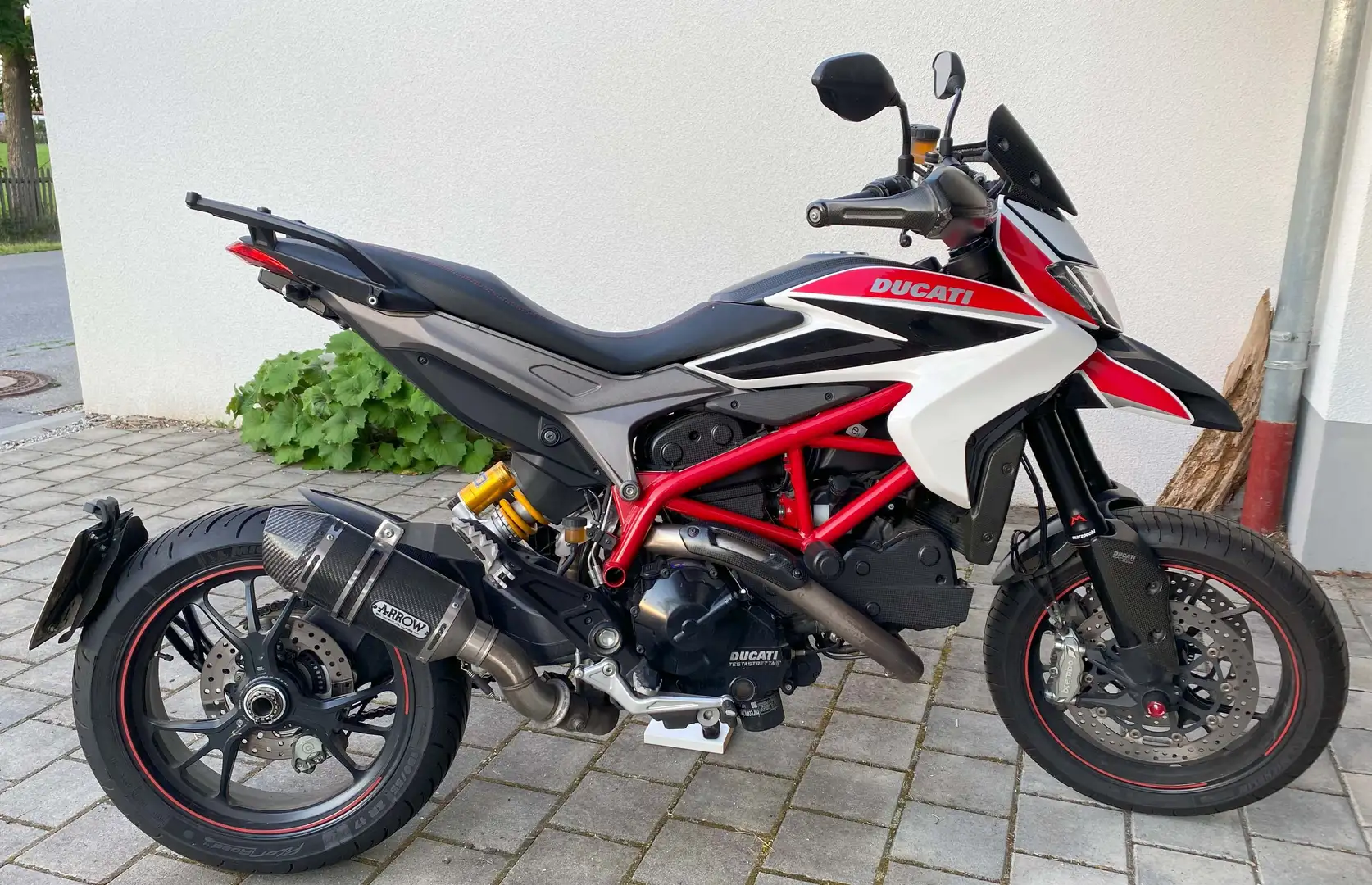 Ducati Hypermotard 821 SP Version - 1