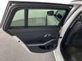 BMW 320 BMW 3 Touring 320d xDrive Advantage Weiß - thumbnail 30