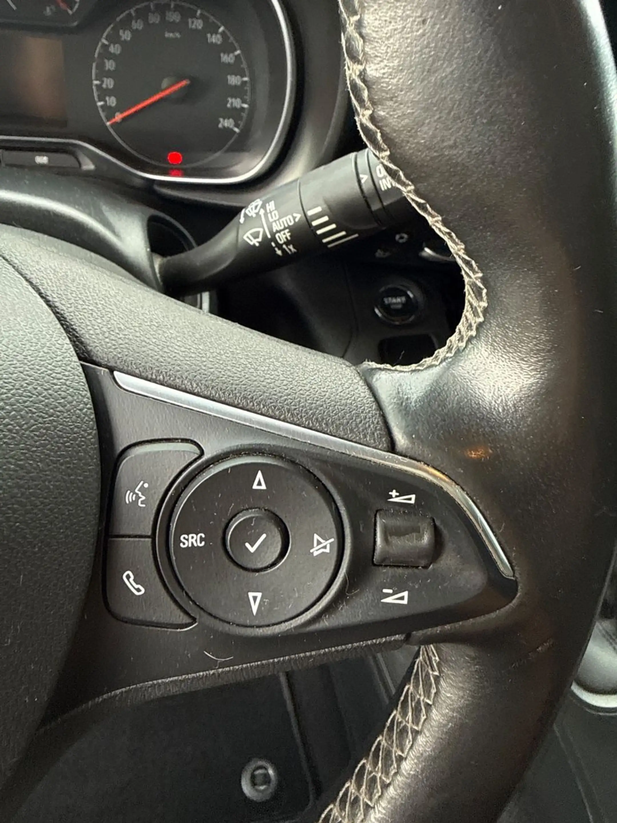 Opel Combo Life 360Kamera,Garantie,Tempomat,SHZ,LED — photo 14